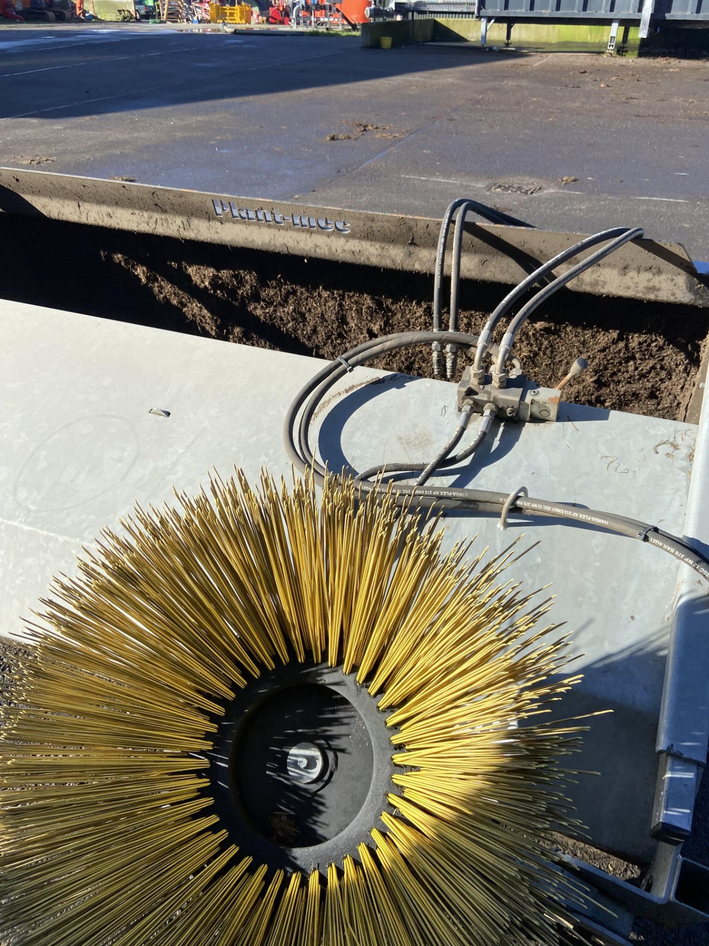 2022 PLANTMEC HYDRAULIC BRUSH WITH COLLECTOR BUCKET - Image 2 of 8