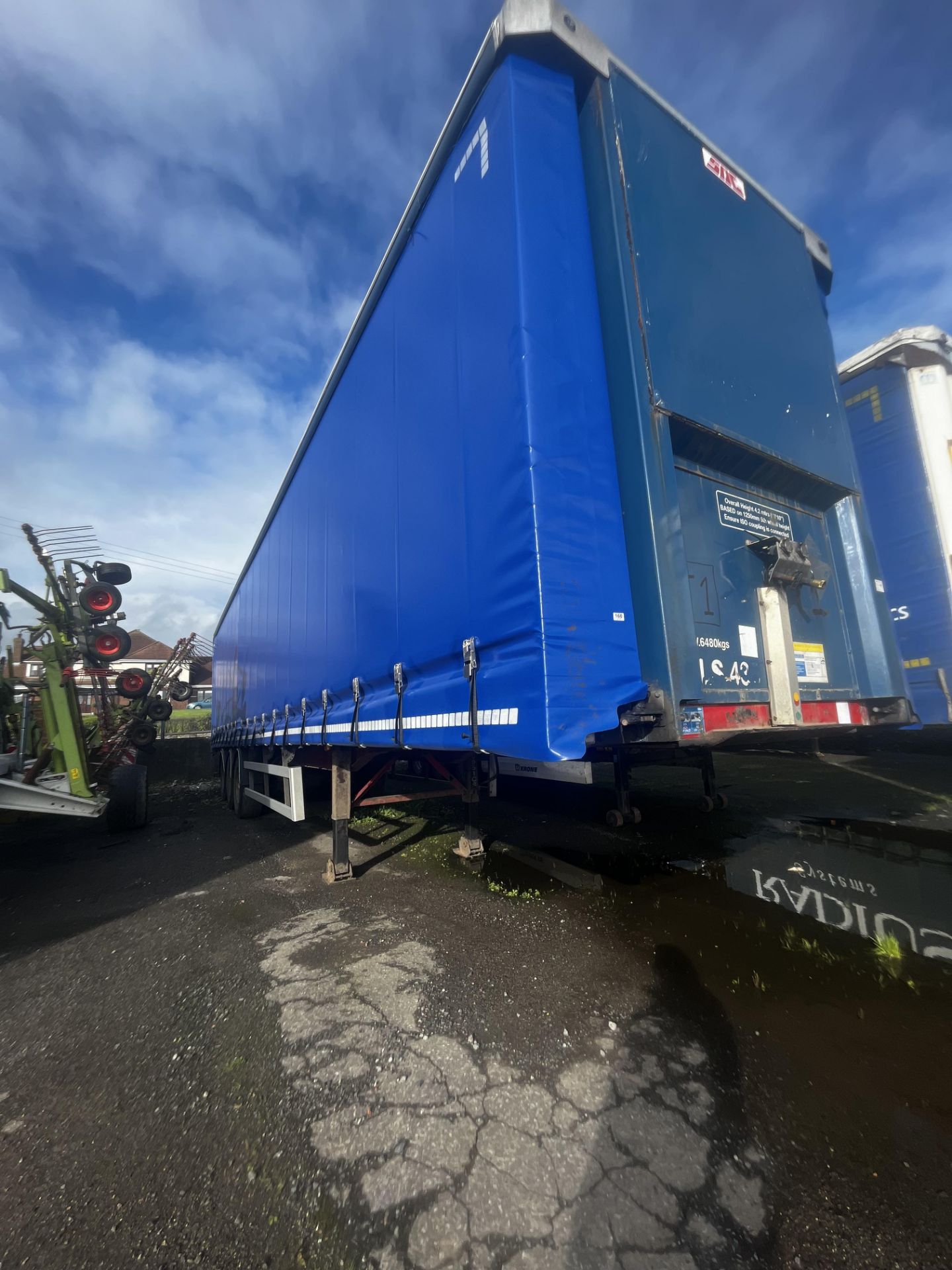 SDL TRAILER CURTAINSIDER - Image 2 of 8