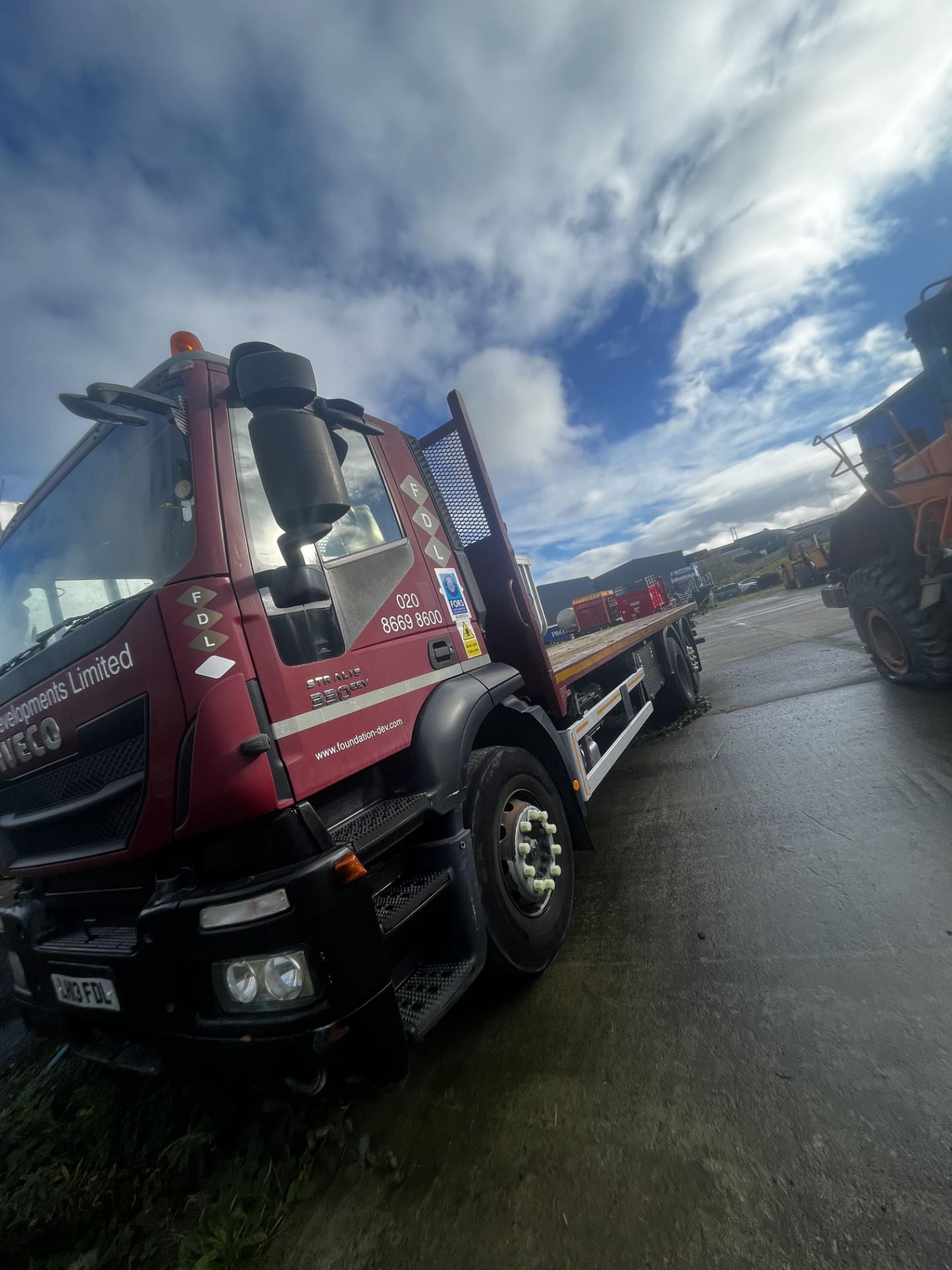 2013 IVECO RIDGID FLATBED 6X2 - Image 4 of 18