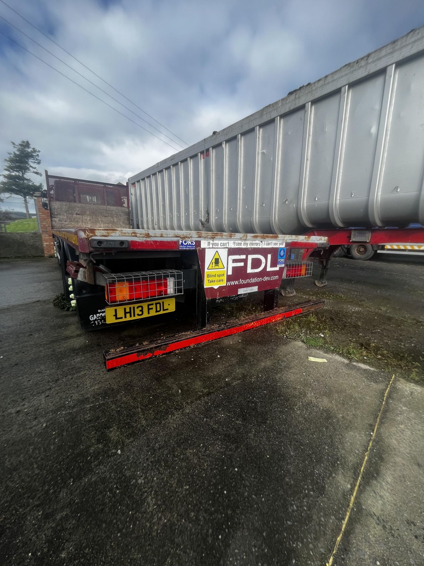 2013 IVECO RIDGID FLATBED 6X2 - Image 5 of 18