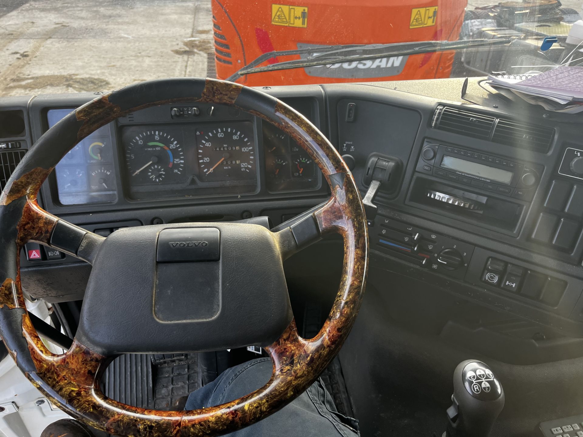 VOLVO FH12 420 - Image 16 of 19