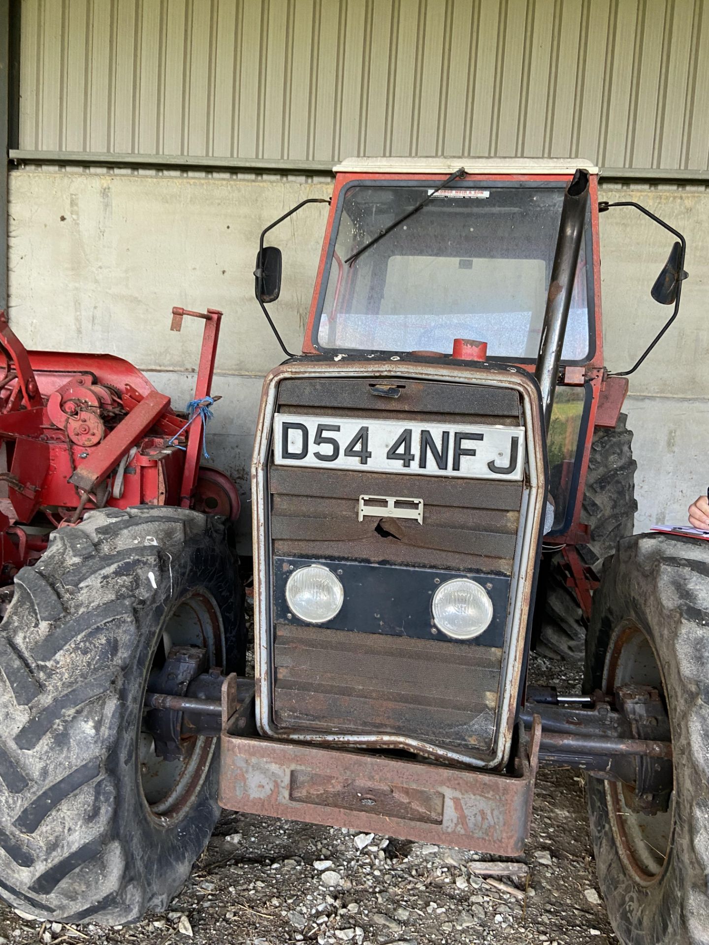 MASSEY FURGERSON 298 TRACTOR