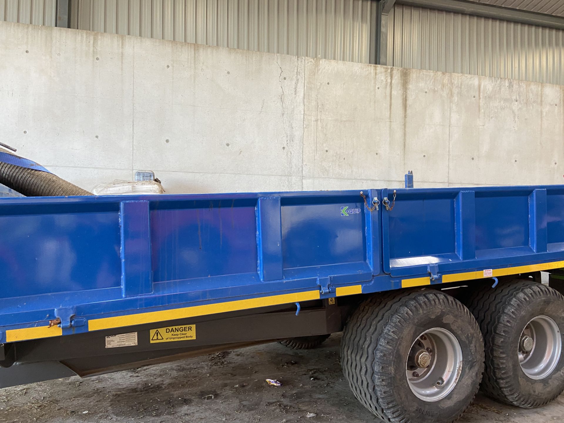 K-QUIP DROPSIDE TRAILER - Image 4 of 8