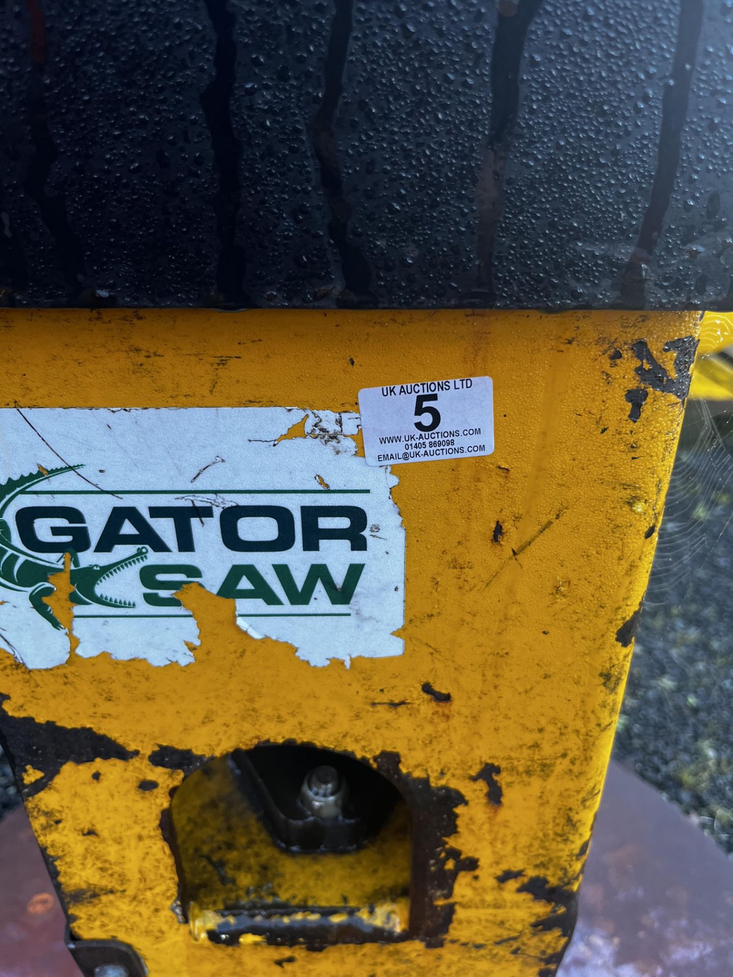 Hydraulic gator saw with quick hitch - Image 5 of 5