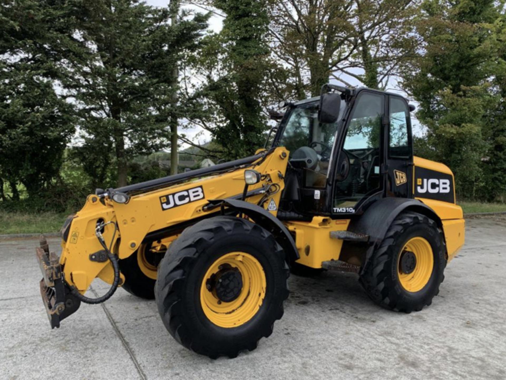 2011 JCB TM310S AGRI