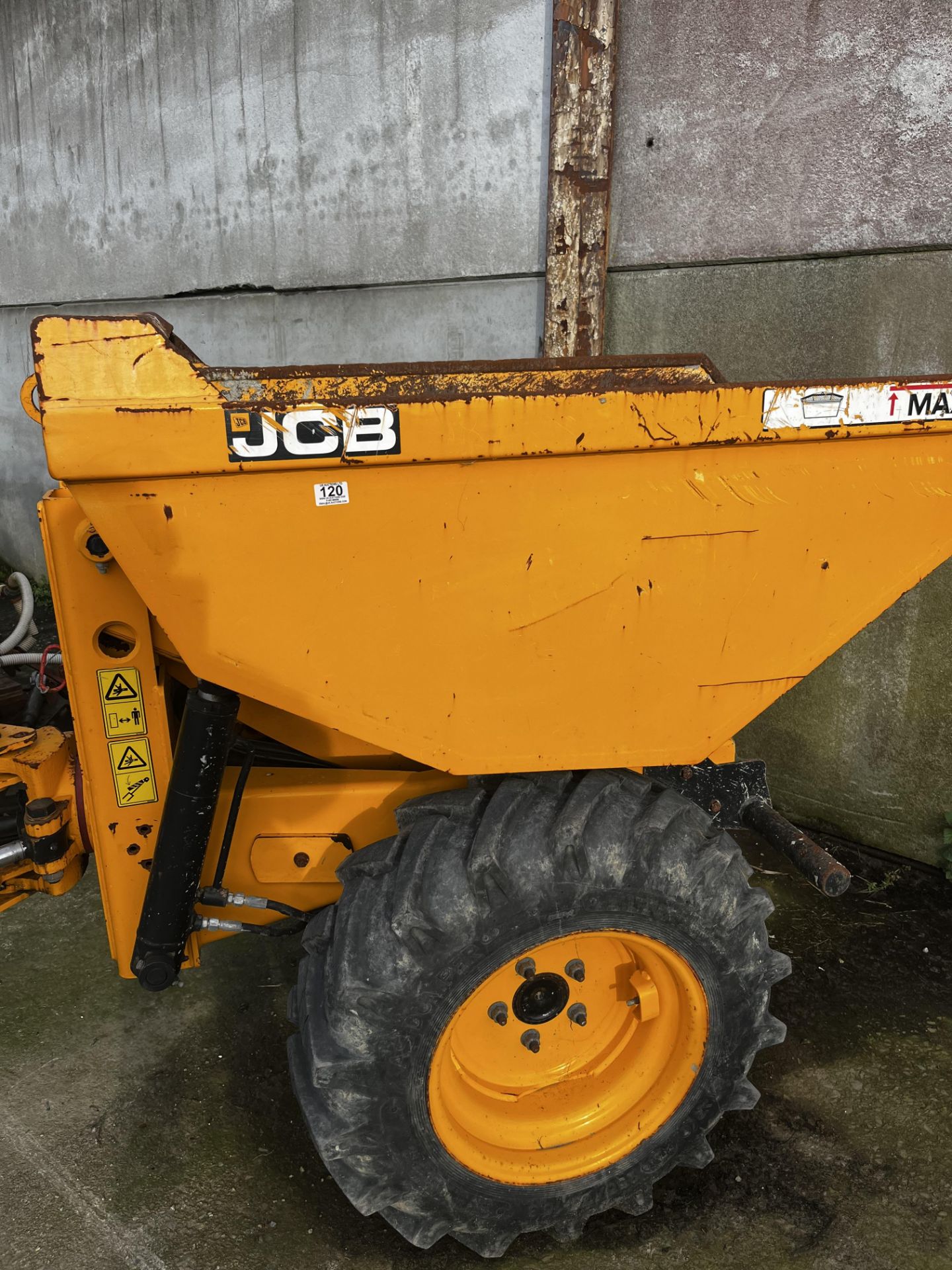 JCB IT-1 HIGH TIP DUMPER - Image 2 of 10