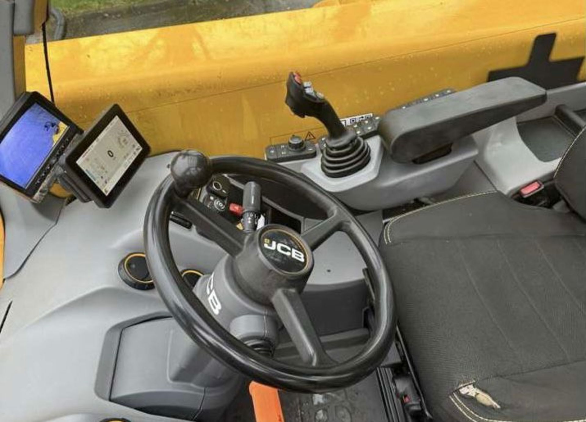 2019 JCB 538-60 AGRI TELEHANDLER - Image 2 of 19