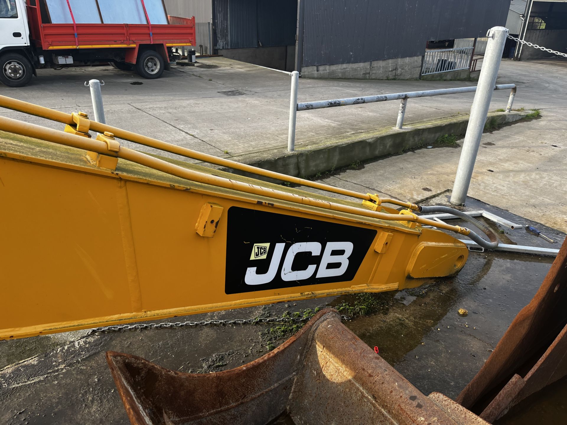 JCB BOOM ARM