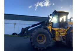 2018 JCB 437 LOADING SHOVEL