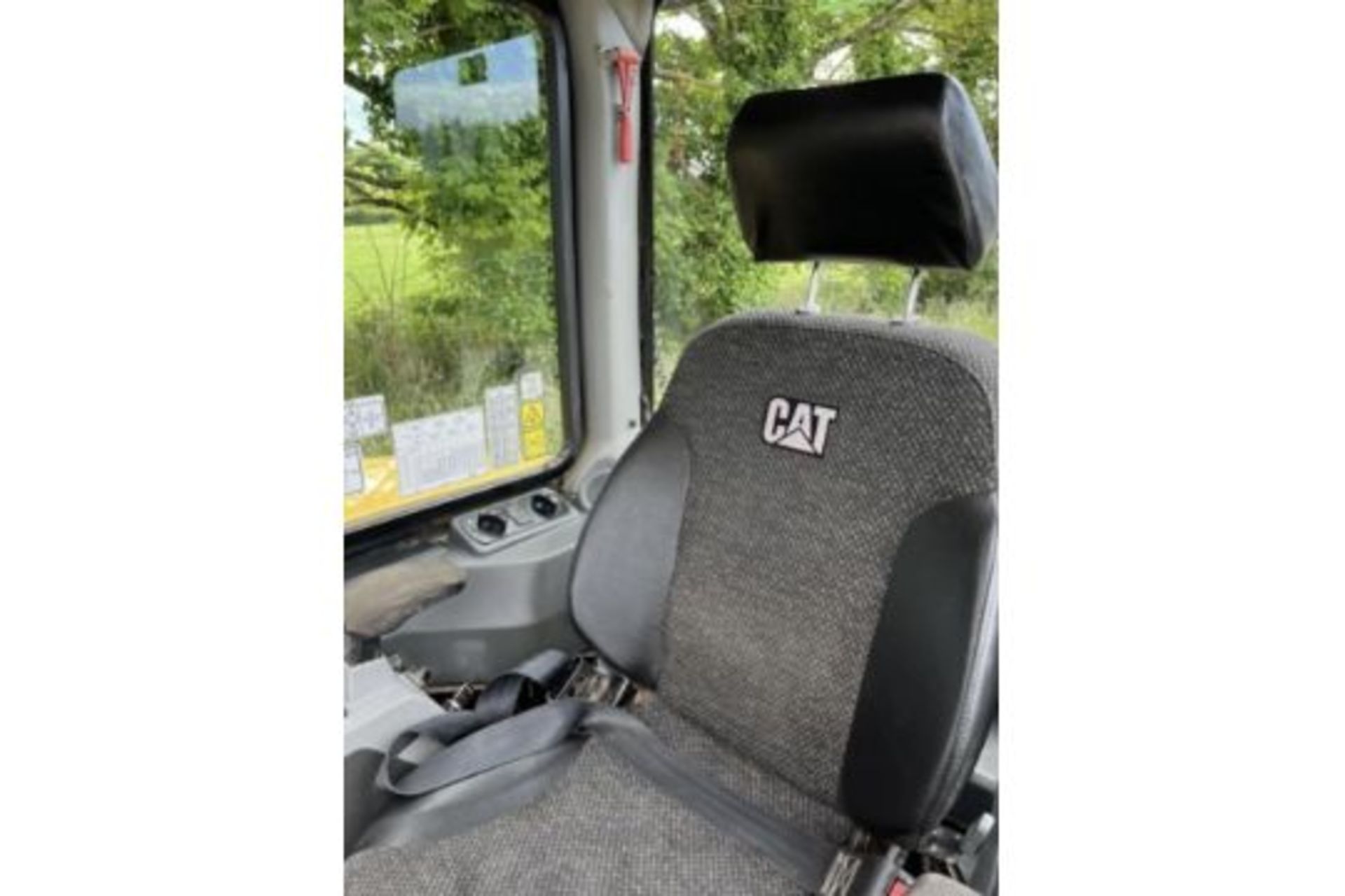 2018 CAT 305E2 DIGGER - Image 7 of 12