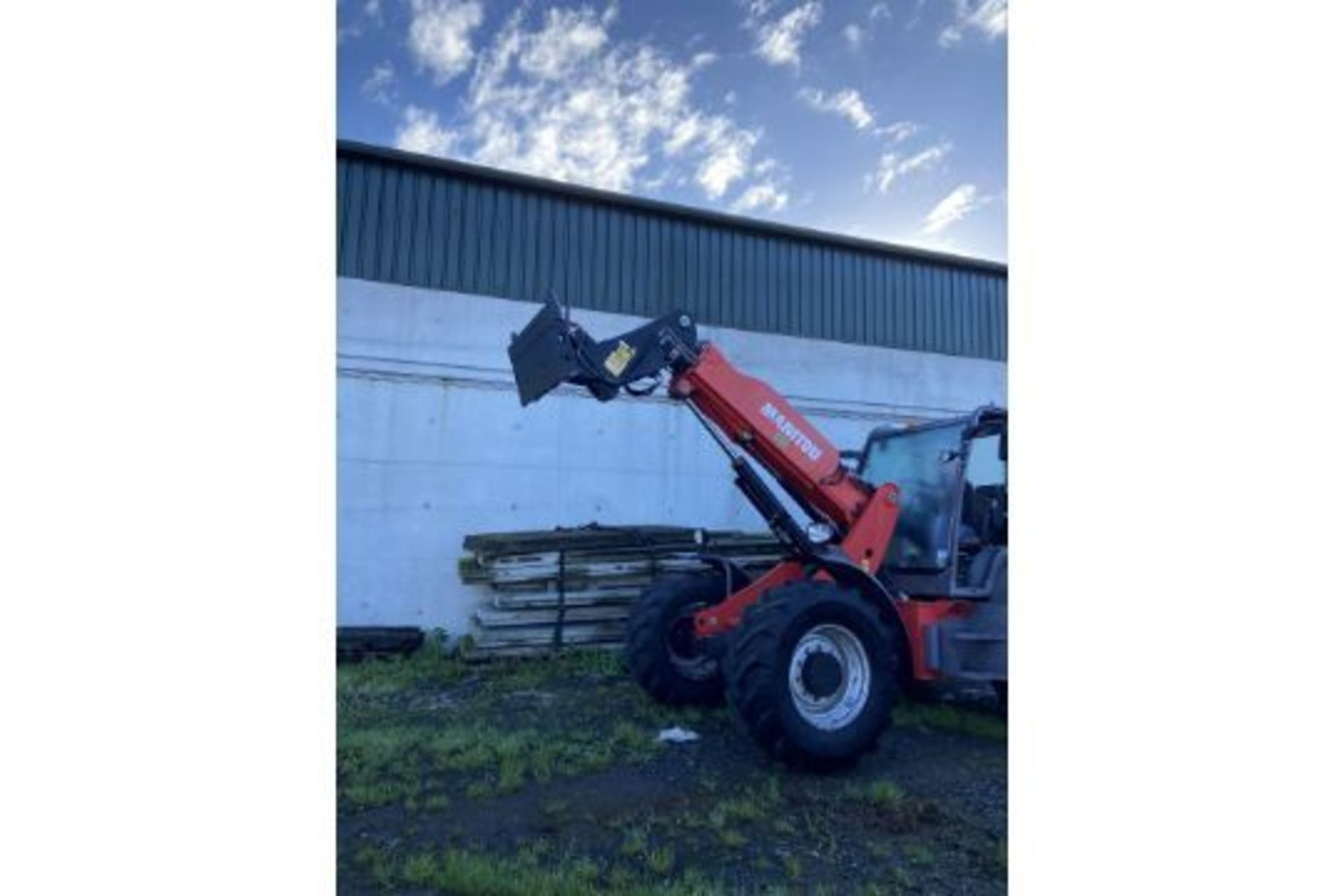 2012 Manitou telehandler - Bild 7 aus 31