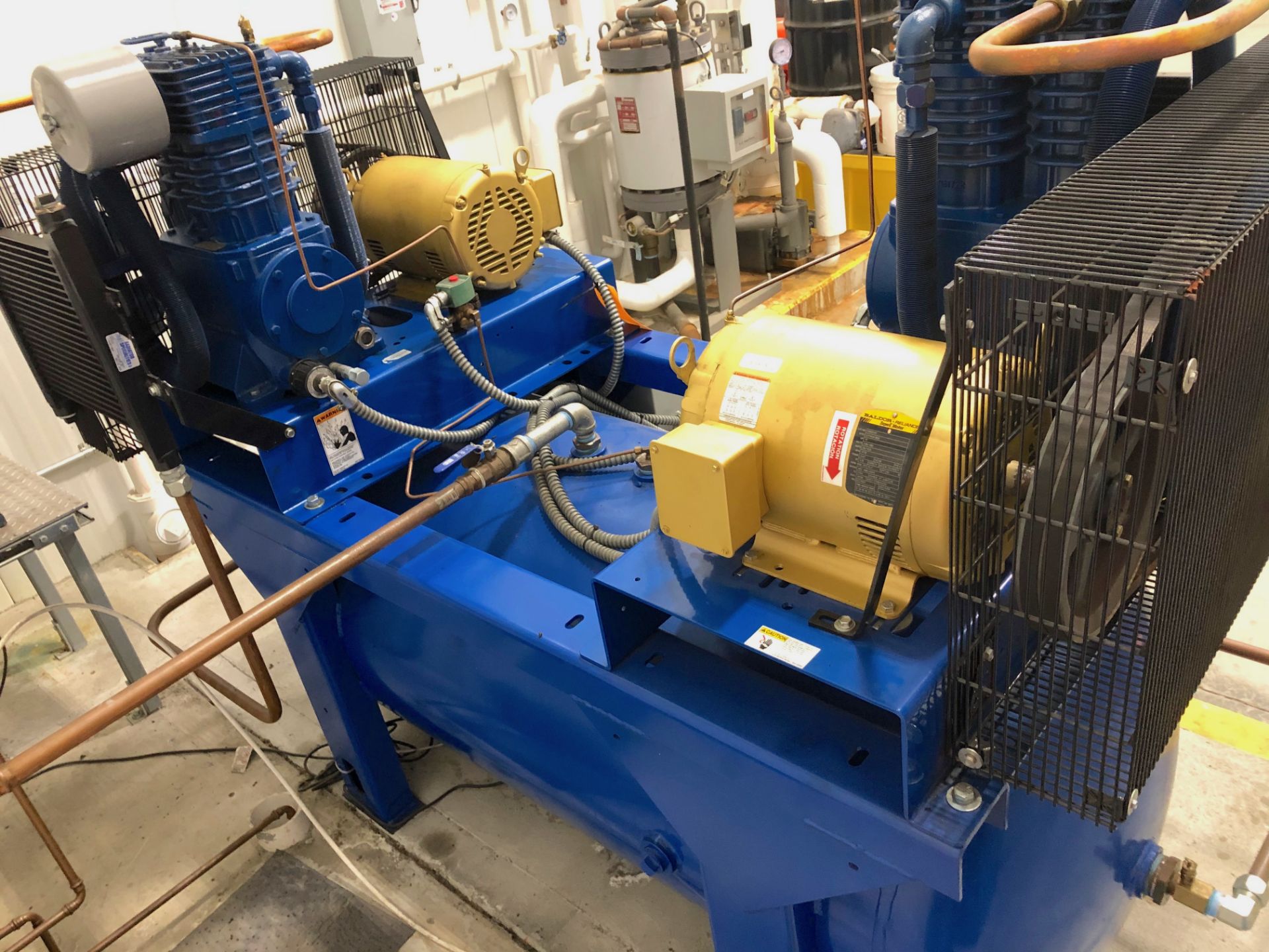 Quincy QT-10 Air Compressor - Image 3 of 11