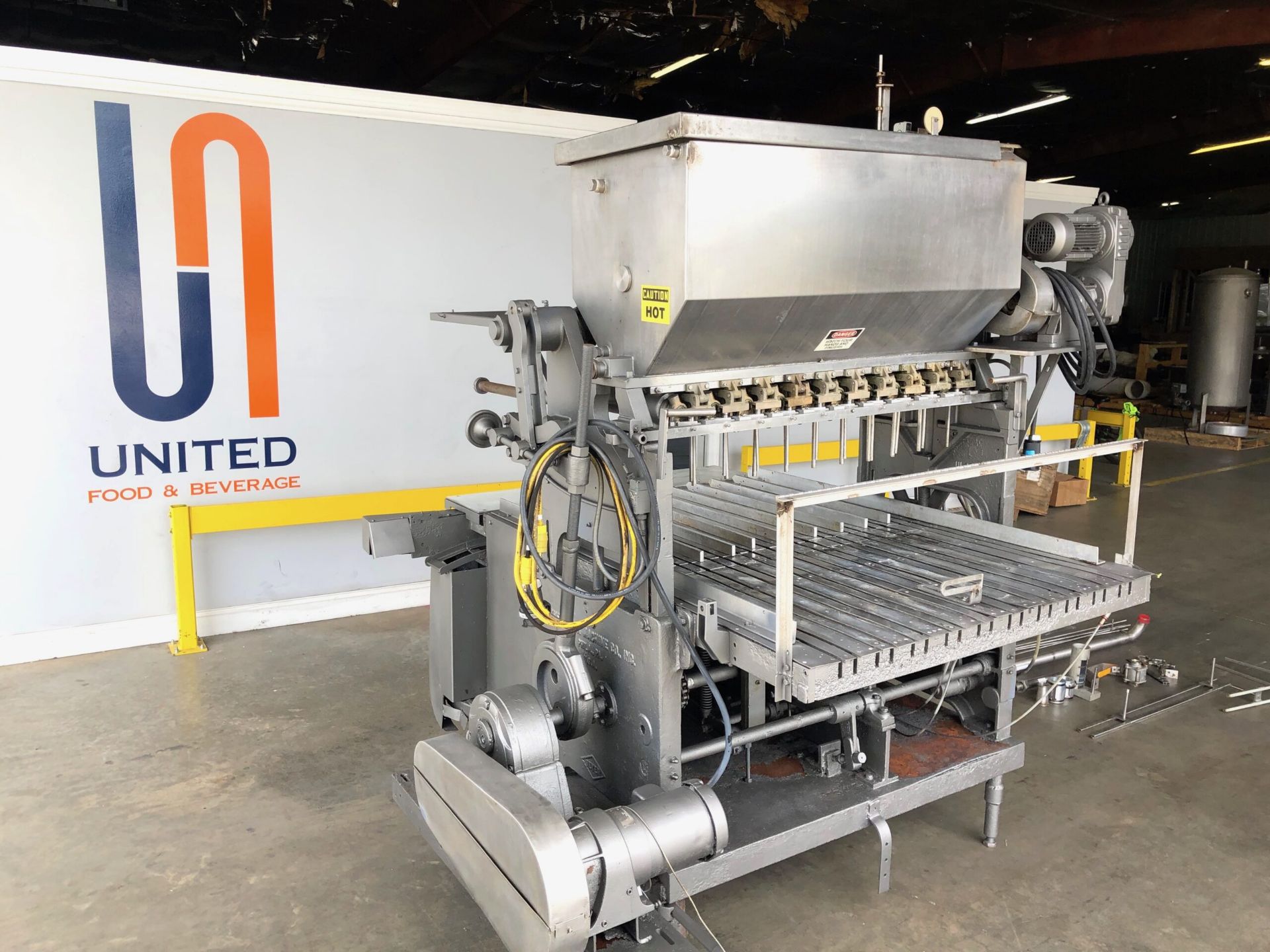 Geyer 10 Head Double Stroke Piston Filler