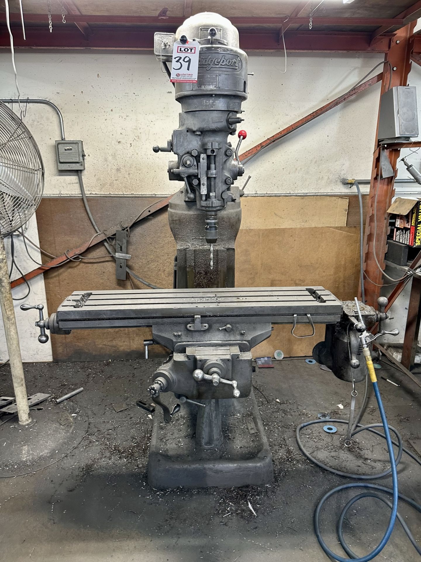 BRIDGEPORT VERTICAL MILL, 9" X 42" TABLE, J-HEAD S/N J53735, POWERFEED