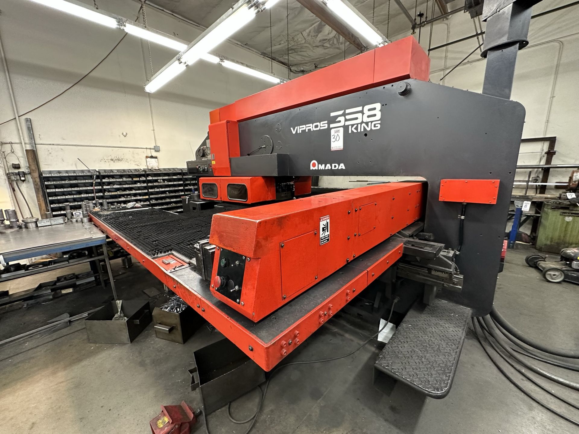 1996 AMADA VIPROS 358 KING TURRET PUNCH PRESS, 30-TON, 58-STATION, 50" X 157" SHEET SIZE, THICK - Image 20 of 21