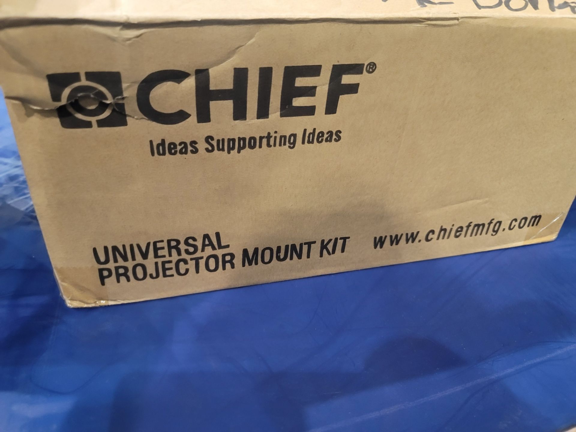 CHIEF UNIVERSAL PROJECTOR MOUNT KIT, (BUILDING 3) - Image 2 of 2