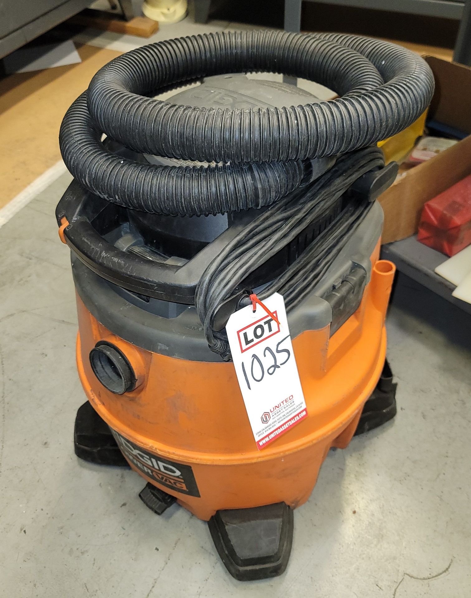 RIDGID SHOP VAC, 16-GAL CAPACITY, (BUILDING 25)