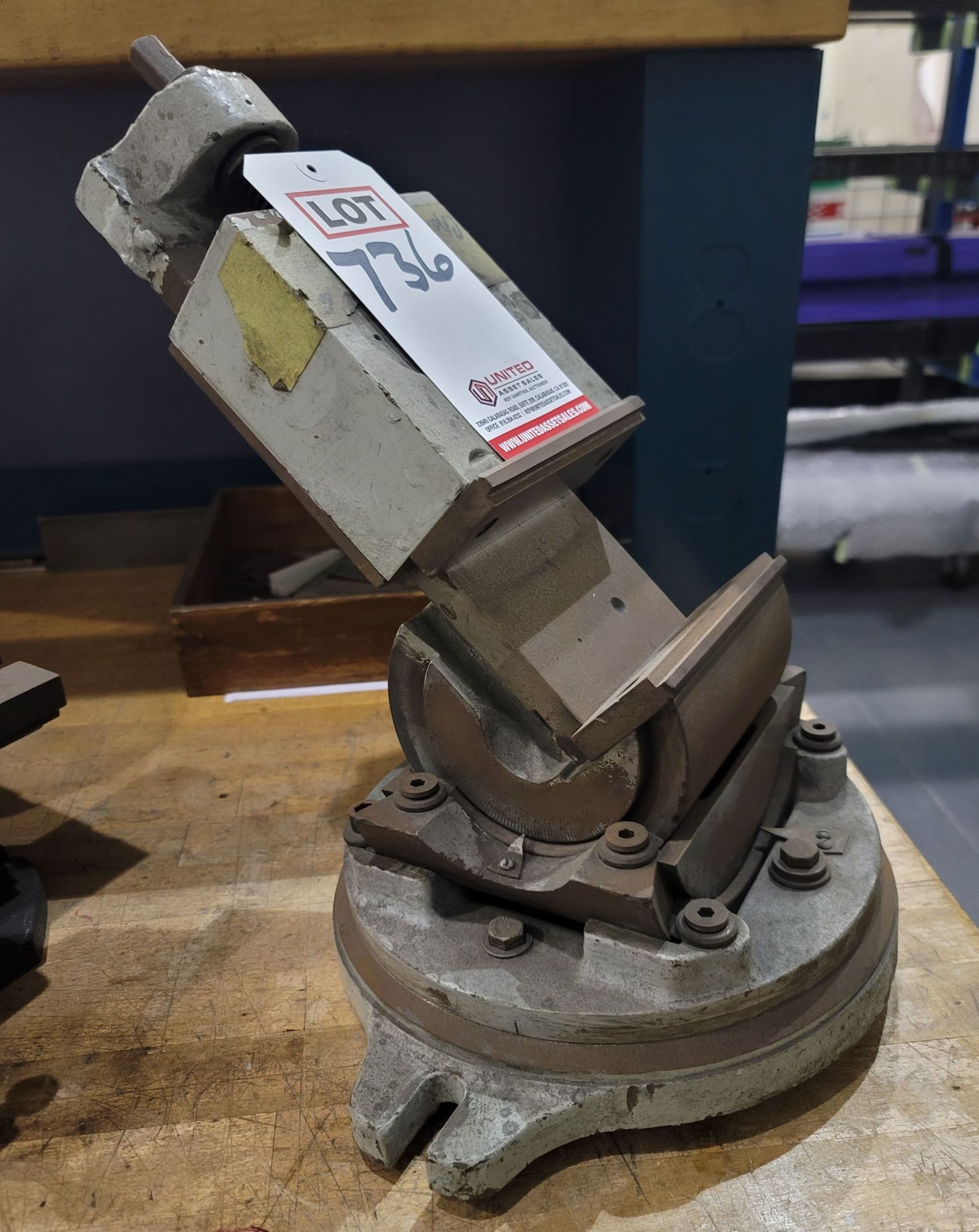 5-1/4" MACHINE VISE ON COMPOUND 3-AXIS SWIVEL BASE, NO DATA PLATE, (BUILDING 69 SOUTH)