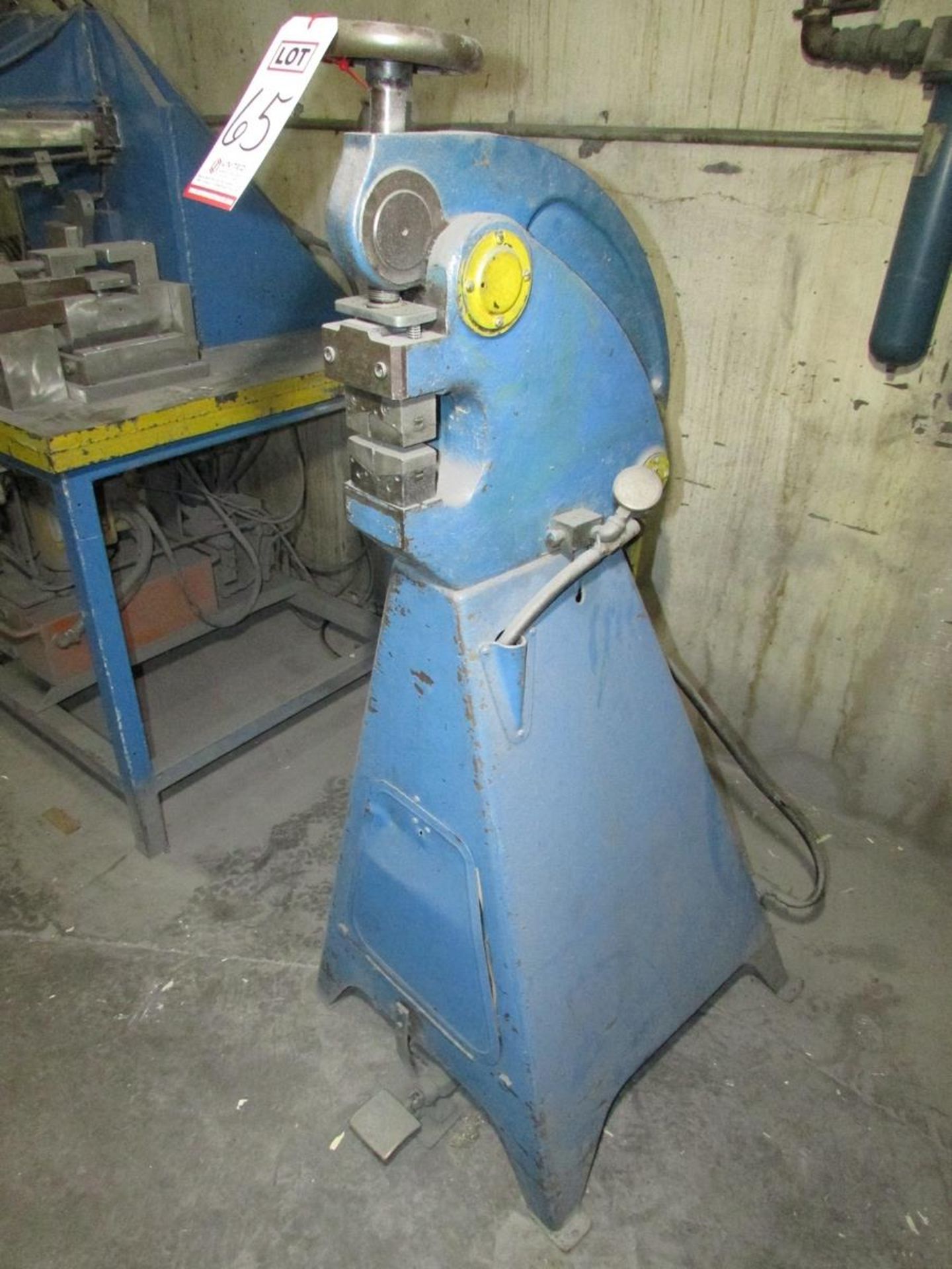 MARCHANT MACHINE CORP SHRINKING AND STRETCHING MACHINE, MODEL 4A, S/N 235 - Image 5 of 10