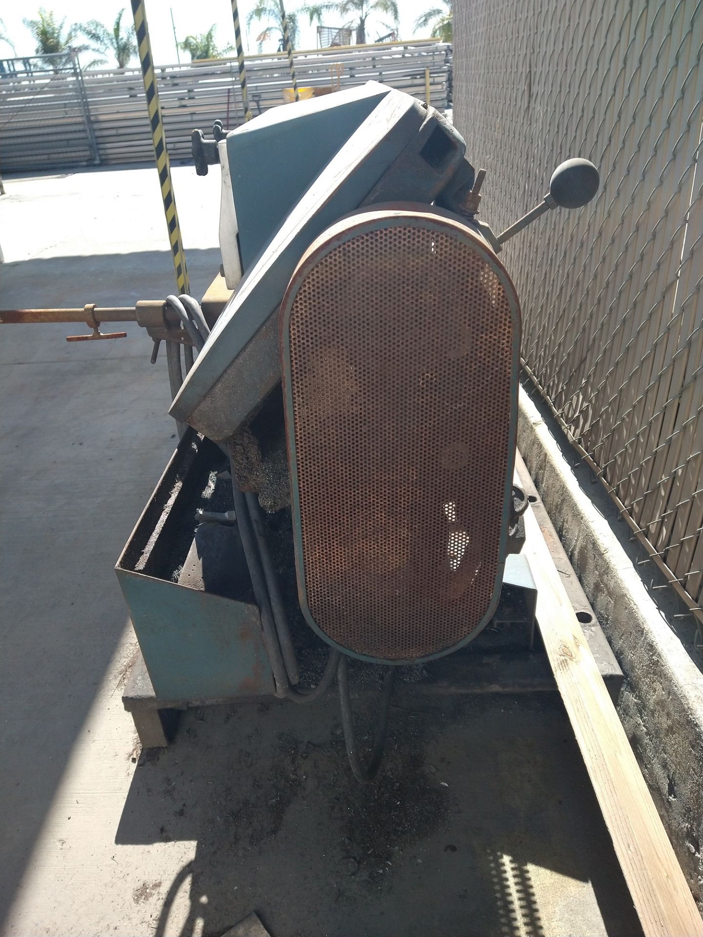 KALAMAZOO METAL CUTTING BAND SAW, MODEL 9AW, S/N 371 - Image 2 of 4