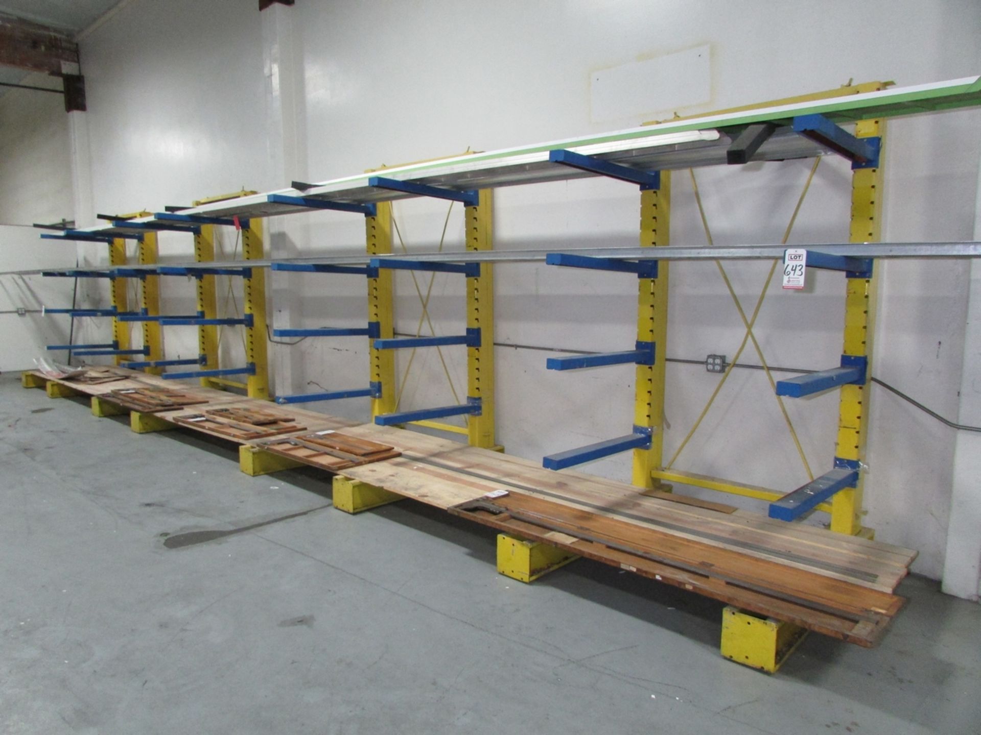 LOT - (4) SECTIONS OF ADJUSTABLE CANTILEVER RACKING, (8) 98" X 58" UPRIGHTS, 44" CROSSBEAMS, (32)