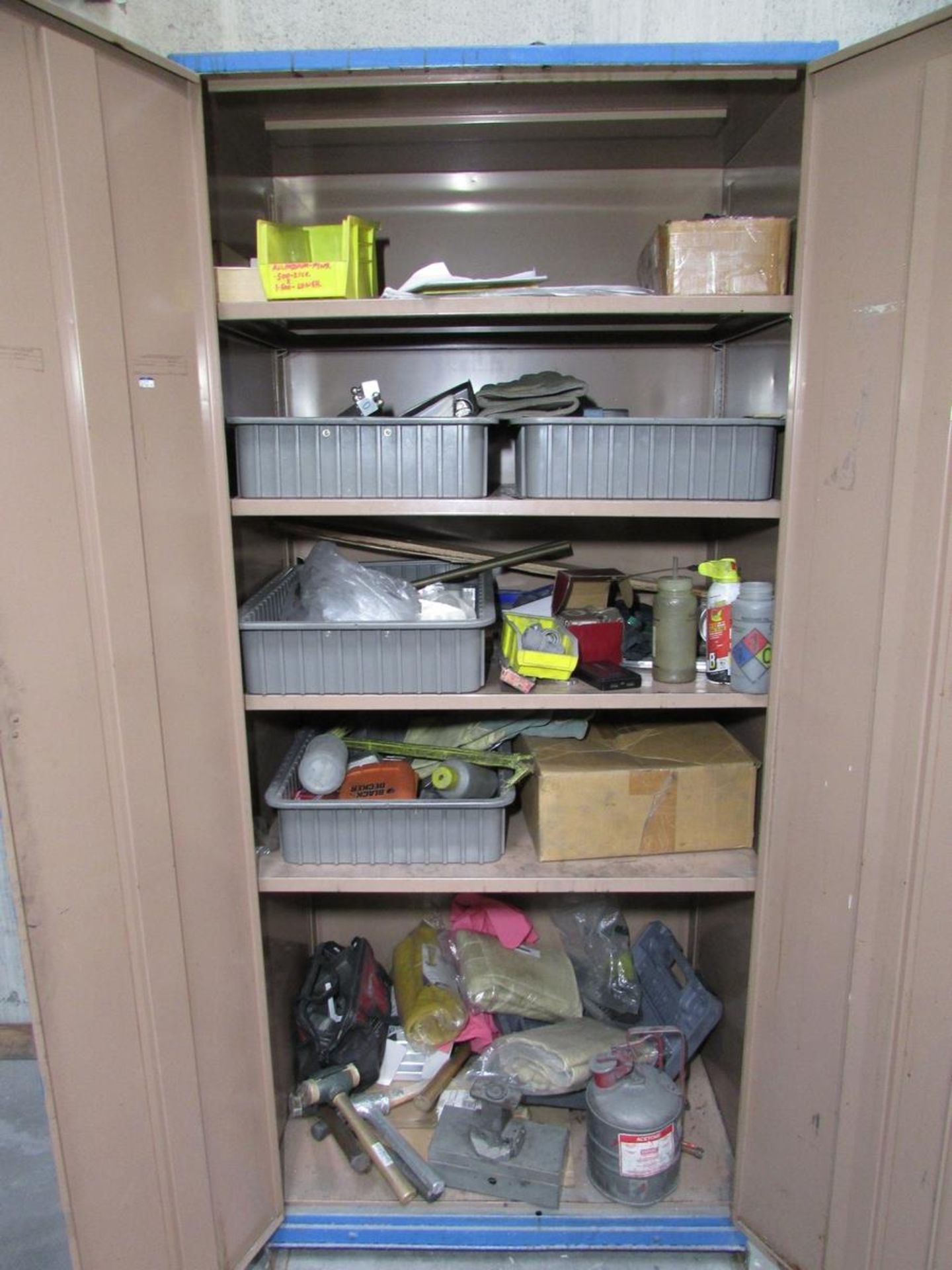 LOT - (3) 2-DOOR CABINETS AND (1) SHELVING UNIT, W/ CONTENTS: ASSORTED TOOLING, HARDWARE - Image 11 of 11