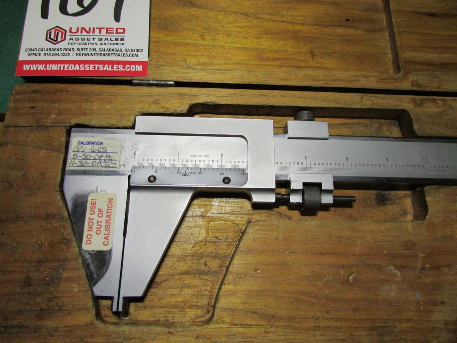 LOT - (2) VERNIER CALIPERS: (1) MITUTOYO 30", (1) SCHERR TUMICO 24" - Image 3 of 4