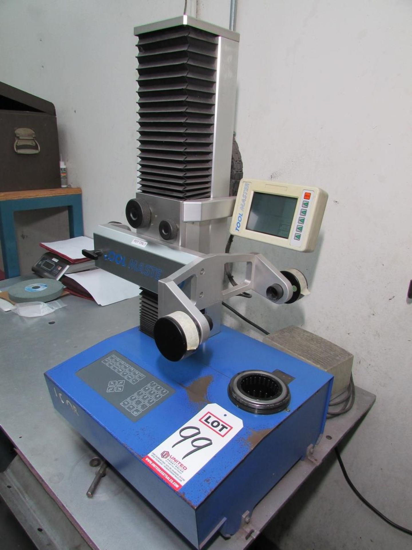 PWB SWISS 50 TAPER TOOL PRE-SETTER, MODEL CH-3900 TOOL MASTER 10, T-CAM II DRO, 120V, S/N 12-01157 - Image 3 of 8