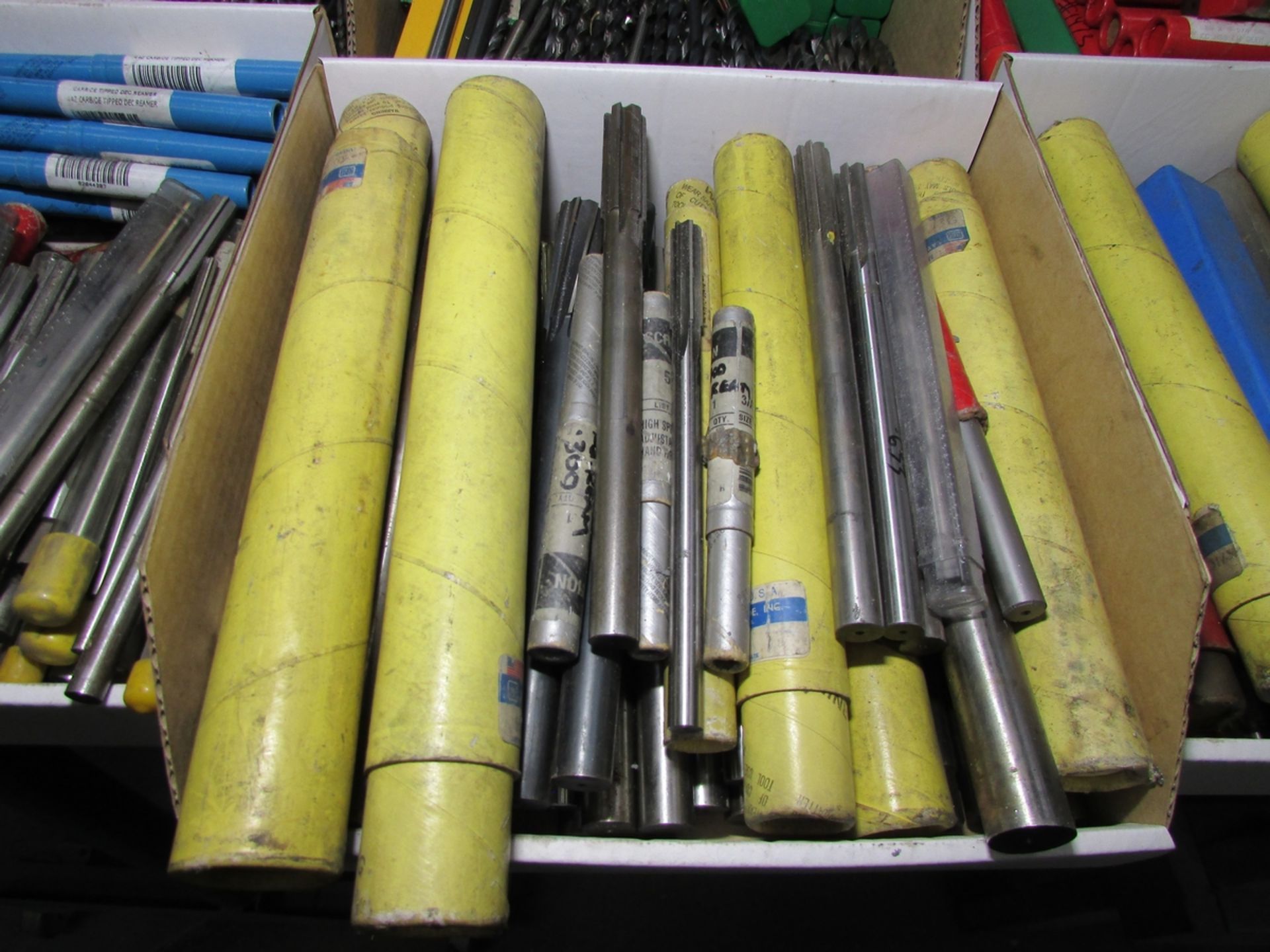 LOT - (6) BINS OF ASSORTED HSS TOOLING, TO INCLUDE MISC. DRILLS, REAMERS, AND 3/4" END MILLS - Image 3 of 7
