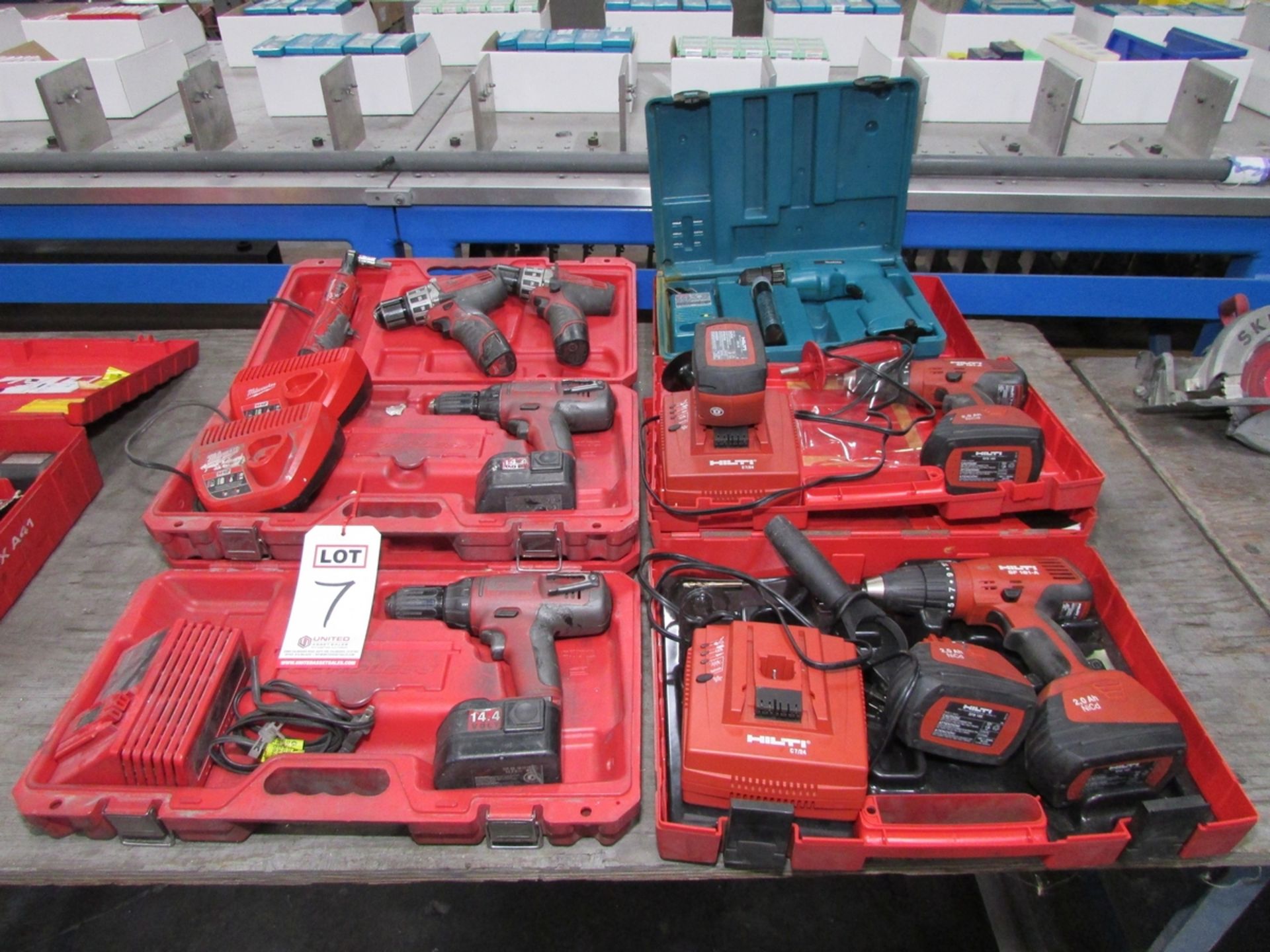 LOT - (8) CORDLESS ELECTRIC POWER TOOLS: (2) HILTI SF 181-A 1/2" ELECTRIC DRILL/DRIVER (NEEDS