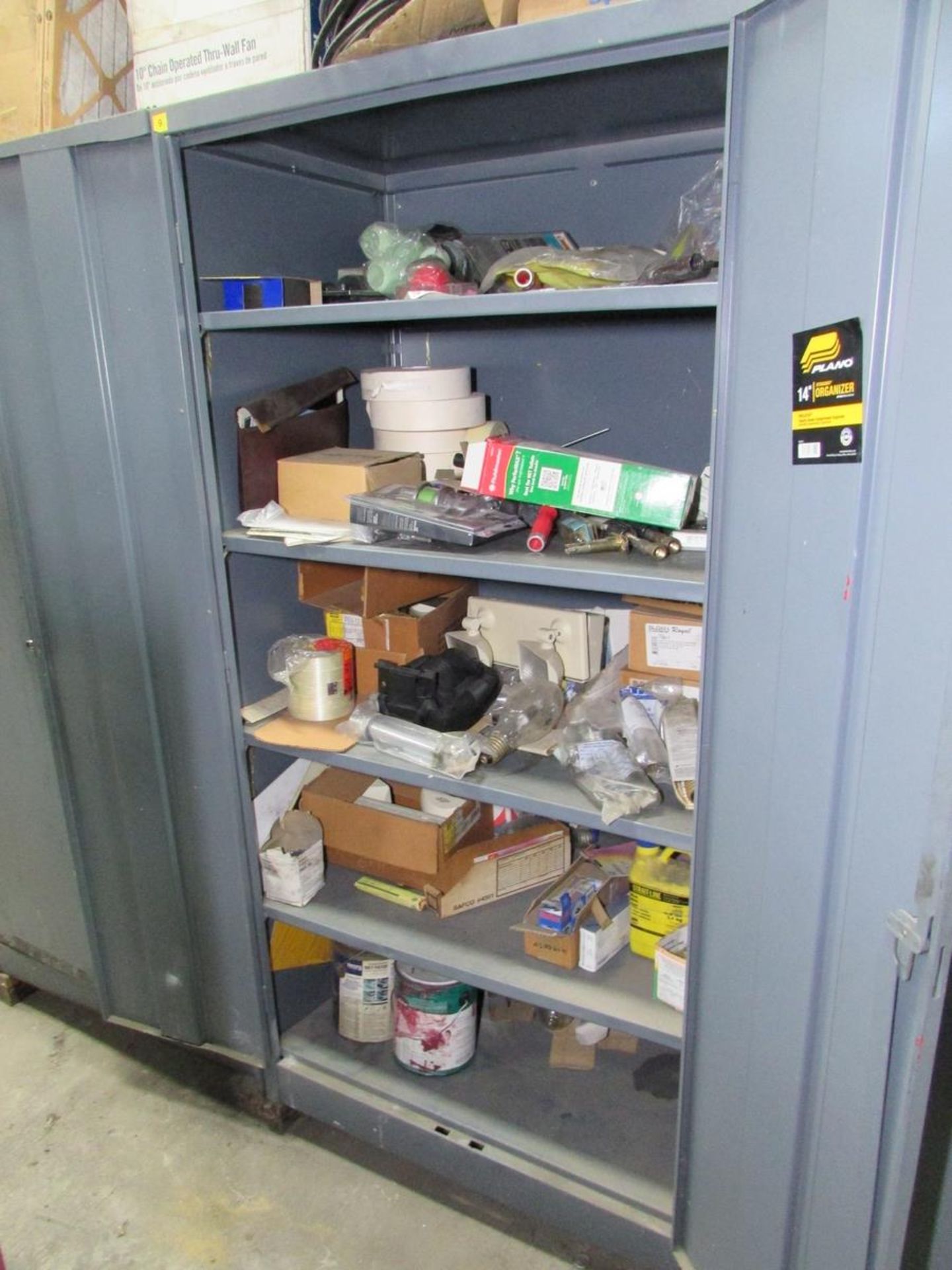 LOT - (2) 2-DOOR CABINETS, W/ CONTENTS: ASSORTED PAINT SUPPLIES, BATHROOM FACILITY PARTS, ETC. - Image 5 of 8