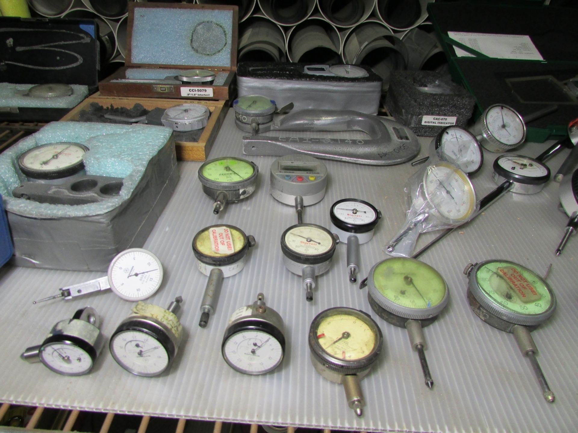 LOT - LARGE ASSORTMENT OF DIAL INDICATOR GAGES - Image 4 of 5