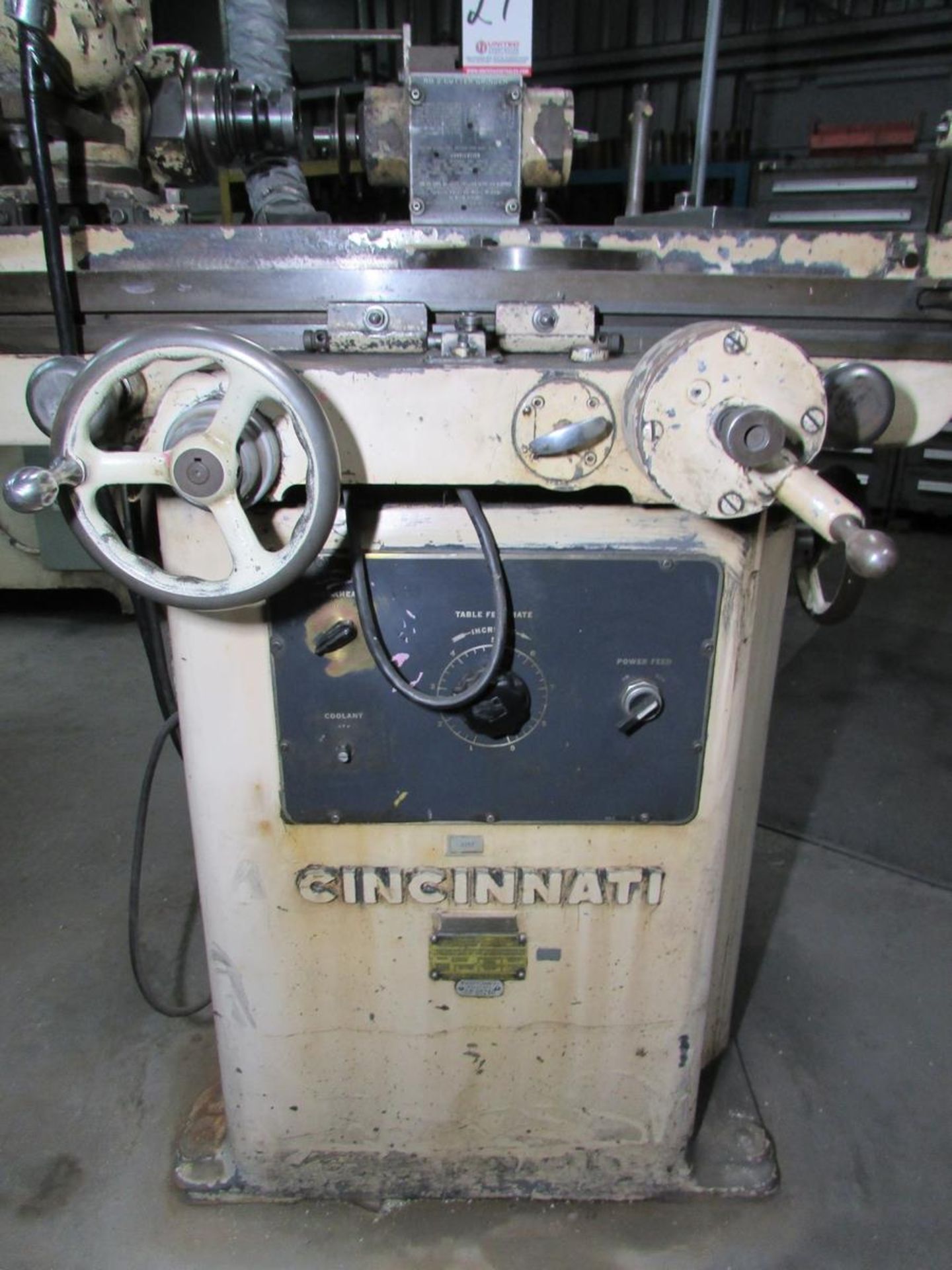 CINCINNATI UNIVERSAL CUTTER AND TOOL GRINDER, MODEL NO. 2, 44" X 6" T-SLOTTED TABLE, CYLINDRICAL - Image 6 of 12