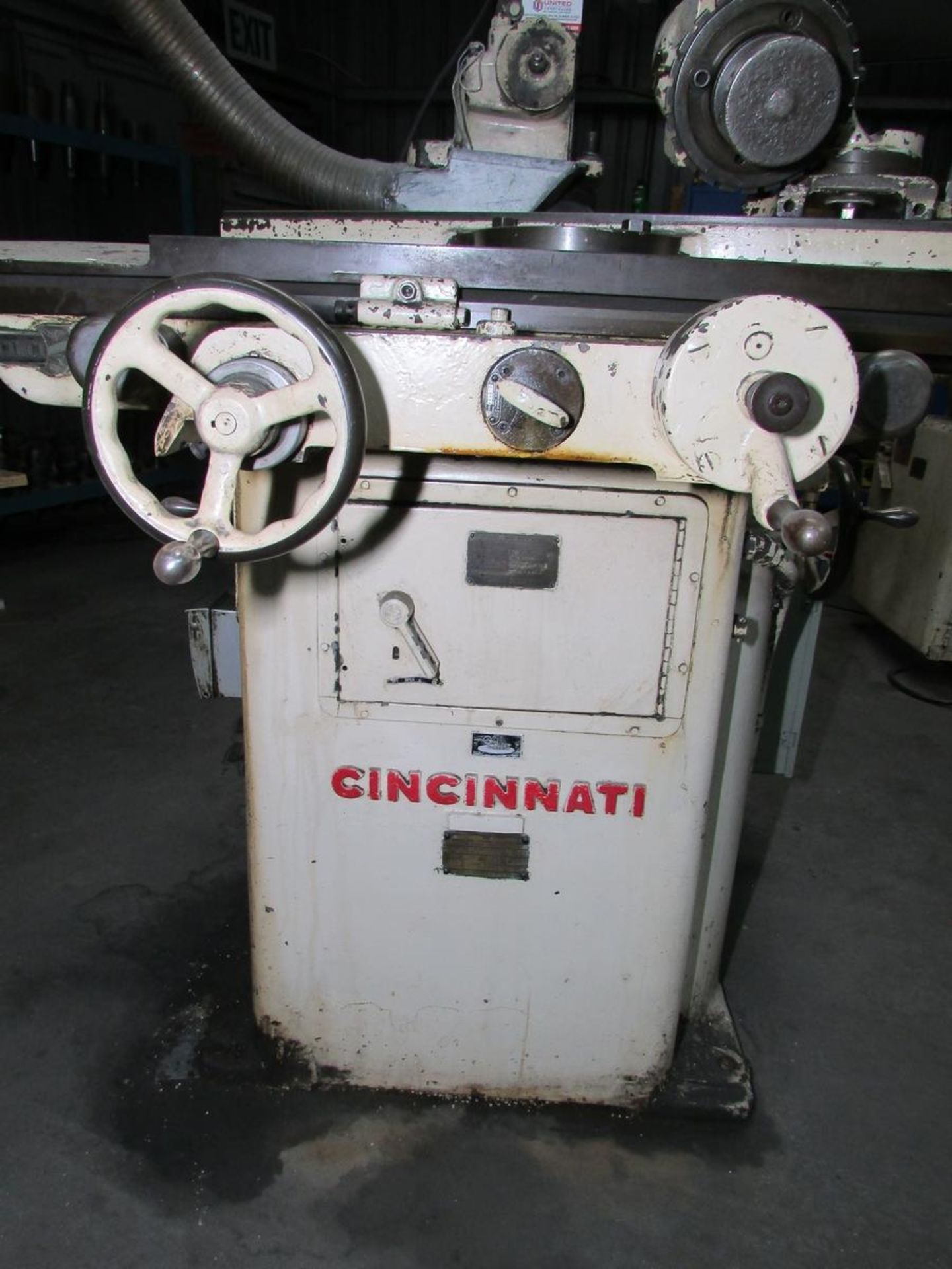 CINCINNATI UNIVERSAL CUTTER AND TOOL GRINDER, MODEL NO. 2, 36" X 5-1/4" T-SLOTTED TABLE, WORKHEAD - Image 6 of 12