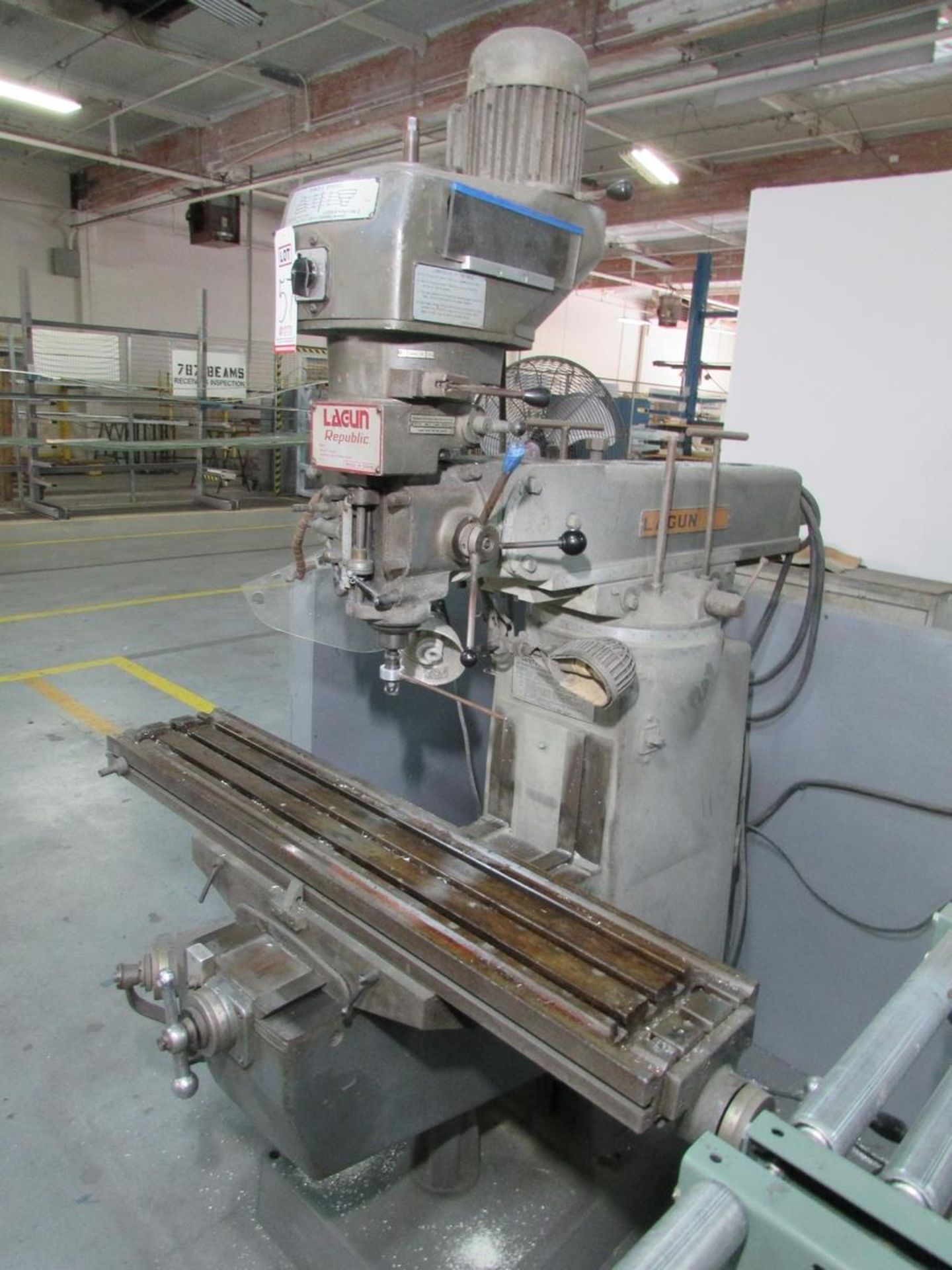 LAGUN REPUBLIC VERTICAL MILLING MACHINE, 50" X 10" T-SLOTTED TABLE, 5" QUILL STROKE, 55-2940 RPM - Image 3 of 13