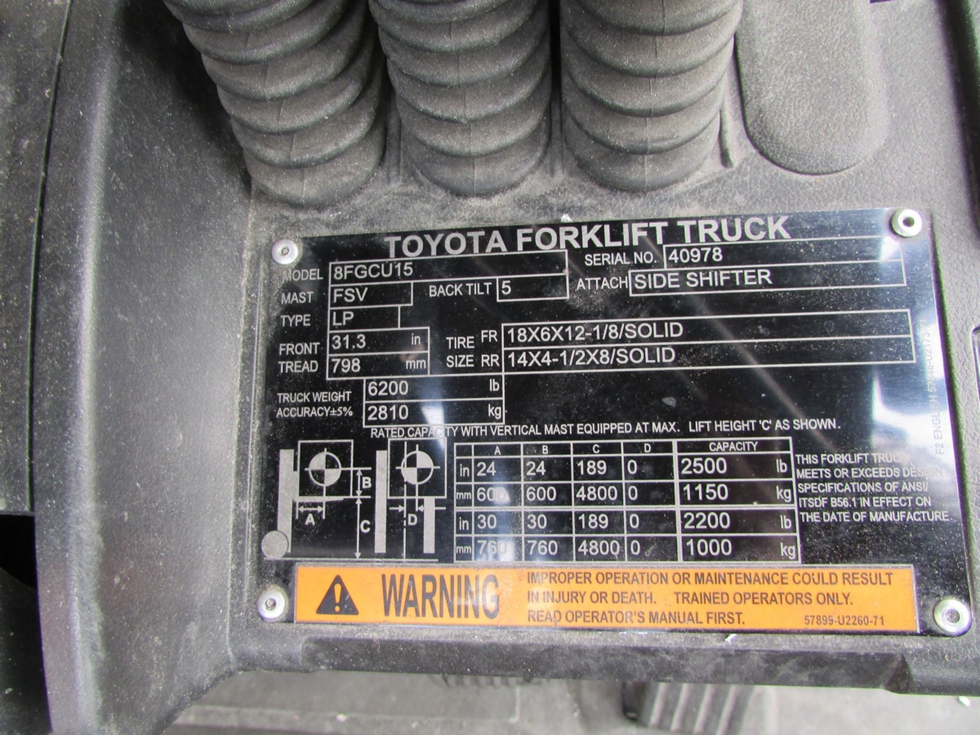 TOYOTA LPG FORKLIFT, MODEL 8FGCU15, 2,500 LB CAPACITY, 189" 3-STAGE MAST, 42" FORKS, SIDE SHIFT, - Image 13 of 13