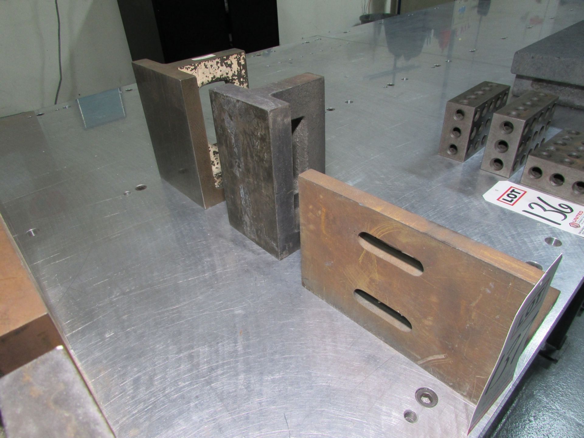 LOT - (3) RIGHT ANGLE PLATES: (1) 8" X 6" X 6", (1) 8" X 4-1/2" X 5", (1) 6" X 9" X 7" - Image 3 of 3