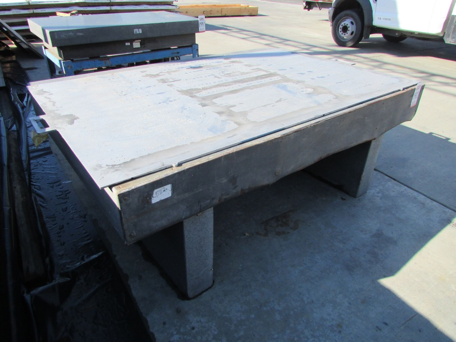 GRANITE SURFACE TABLE, 81" X 57" X 8-3/4" - Image 2 of 4