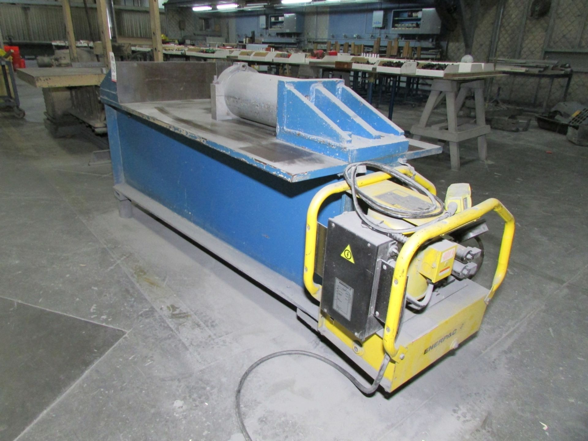 HORIZONTAL HYDRAULIC STRAIGHTENING PRESS, 30" X 9" ANGLE PLATE, 80" X 30" TABLE, ENERPAC GPER5320J - Image 5 of 12