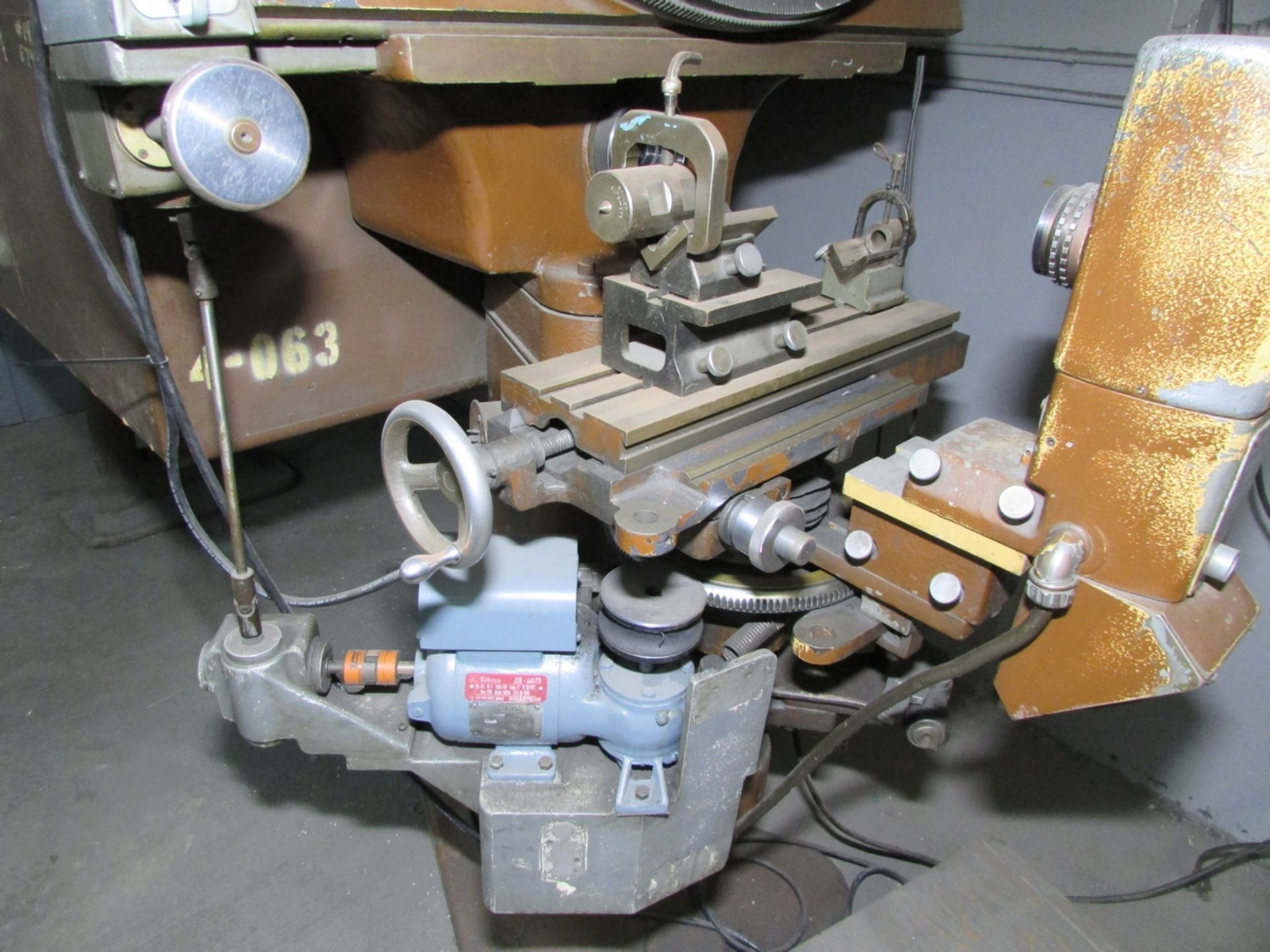 JONES & LAMSON 30" OPTICAL COMPARATOR, 20" X 6" TABLE, 20X OBJECTIVE LENS, ANILAM MINIWIZARD DRO, - Image 4 of 11