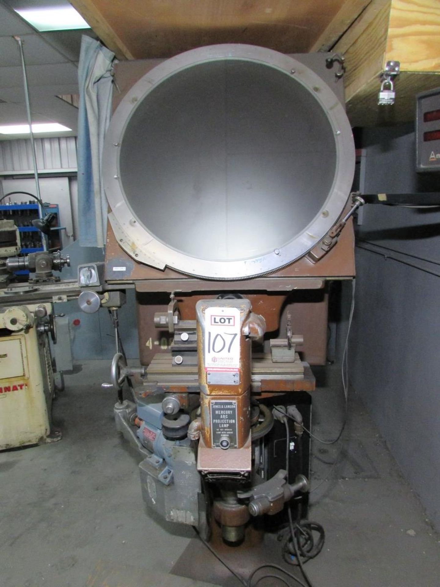 JONES & LAMSON 30" OPTICAL COMPARATOR, 20" X 6" TABLE, 20X OBJECTIVE LENS, ANILAM MINIWIZARD DRO, - Image 3 of 11