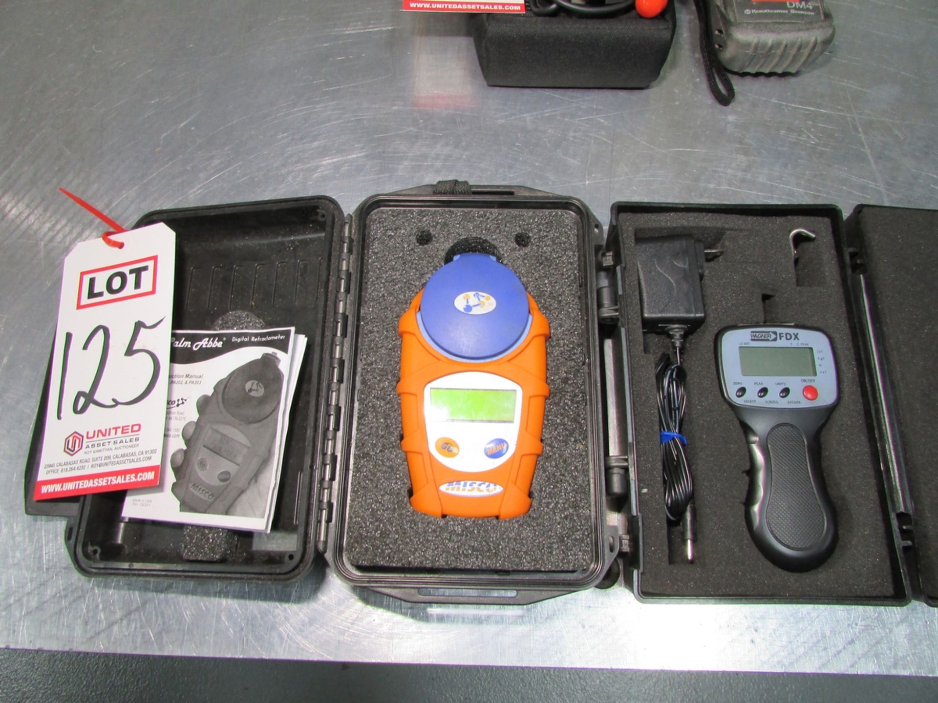 LOT - (2) DIGITAL GAGES: (1) WAGNER FDX FORCE GAGE, (1) MISCO PALM ABBE 201 REFRACTOMETER