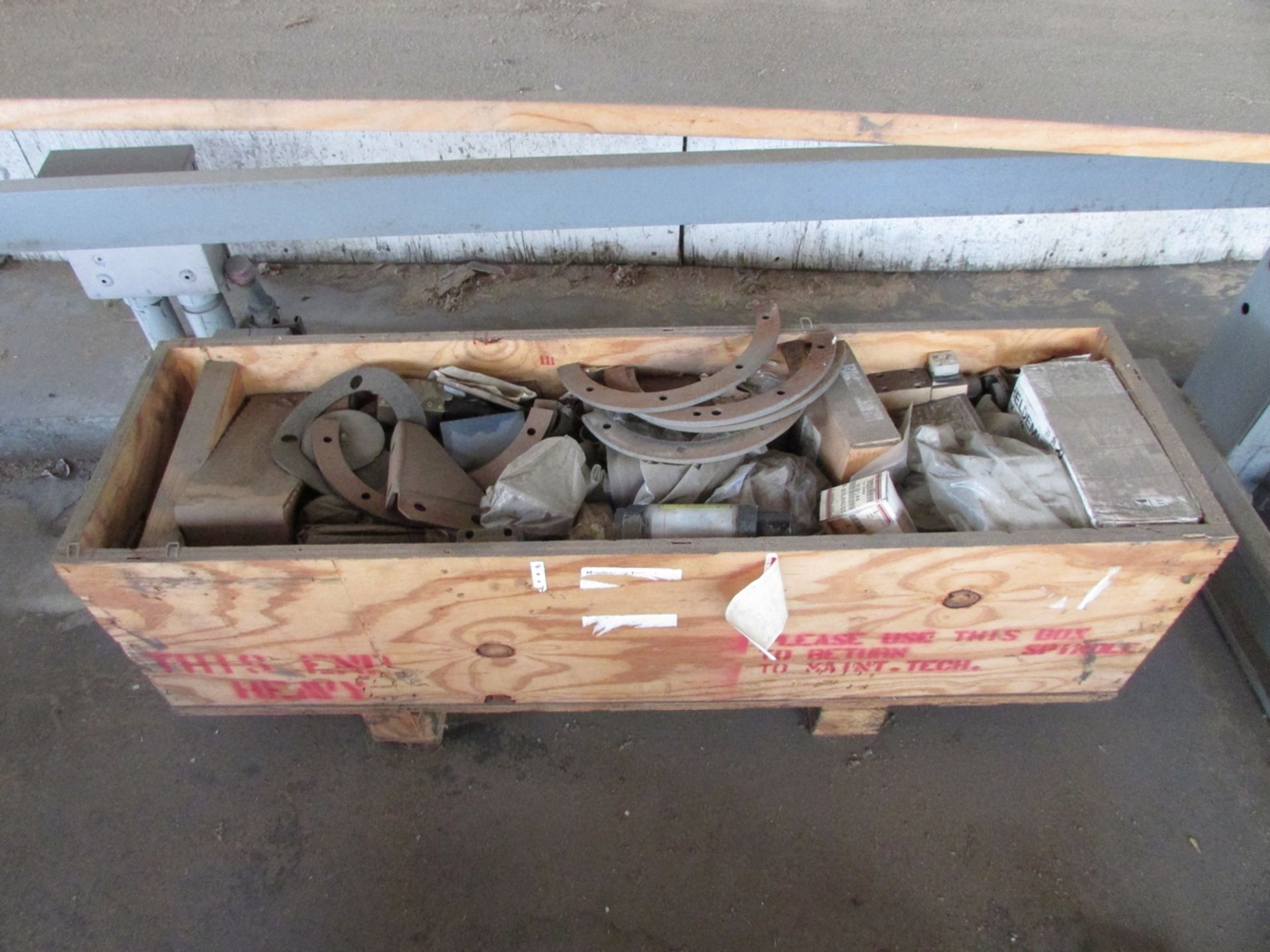 LOT - (10) PALLETS OF ASSORTED SPARE PARTS, TO INCLUDE: MOTORS, SERVOS, PUMPS, MISC. PARTS, ETC. - Image 18 of 21