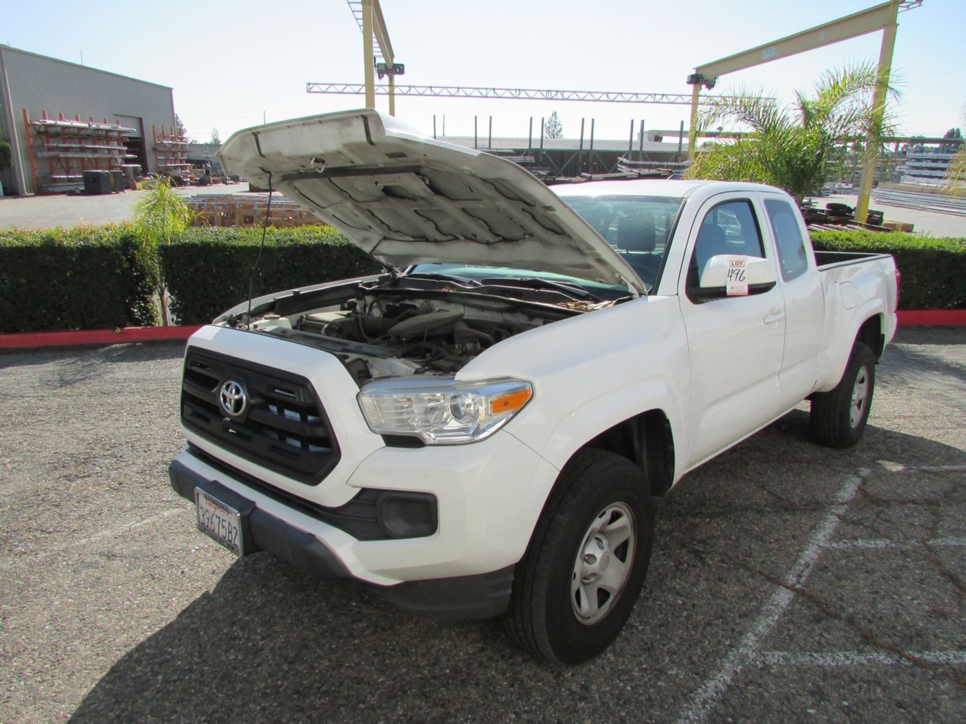 2016 TOYOTA TACOMA 2X4 EXTENDED CAB PICKUP TRUCK, 6' BED, 2.7L INLINE 4 CYLINDER ENGINE, AUTOMATIC - Image 16 of 19
