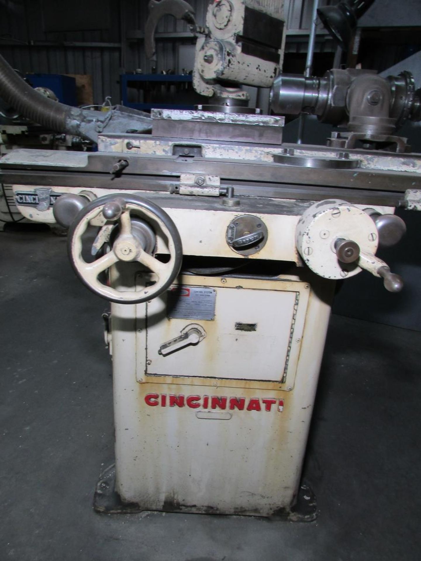 CINCINNATI UNIVERSAL CUTTER AND TOOL GRINDER, MODEL NO. 2, 36" X 5-1/4" T-SLOTTED TABLE, WORKHEAD - Image 6 of 12