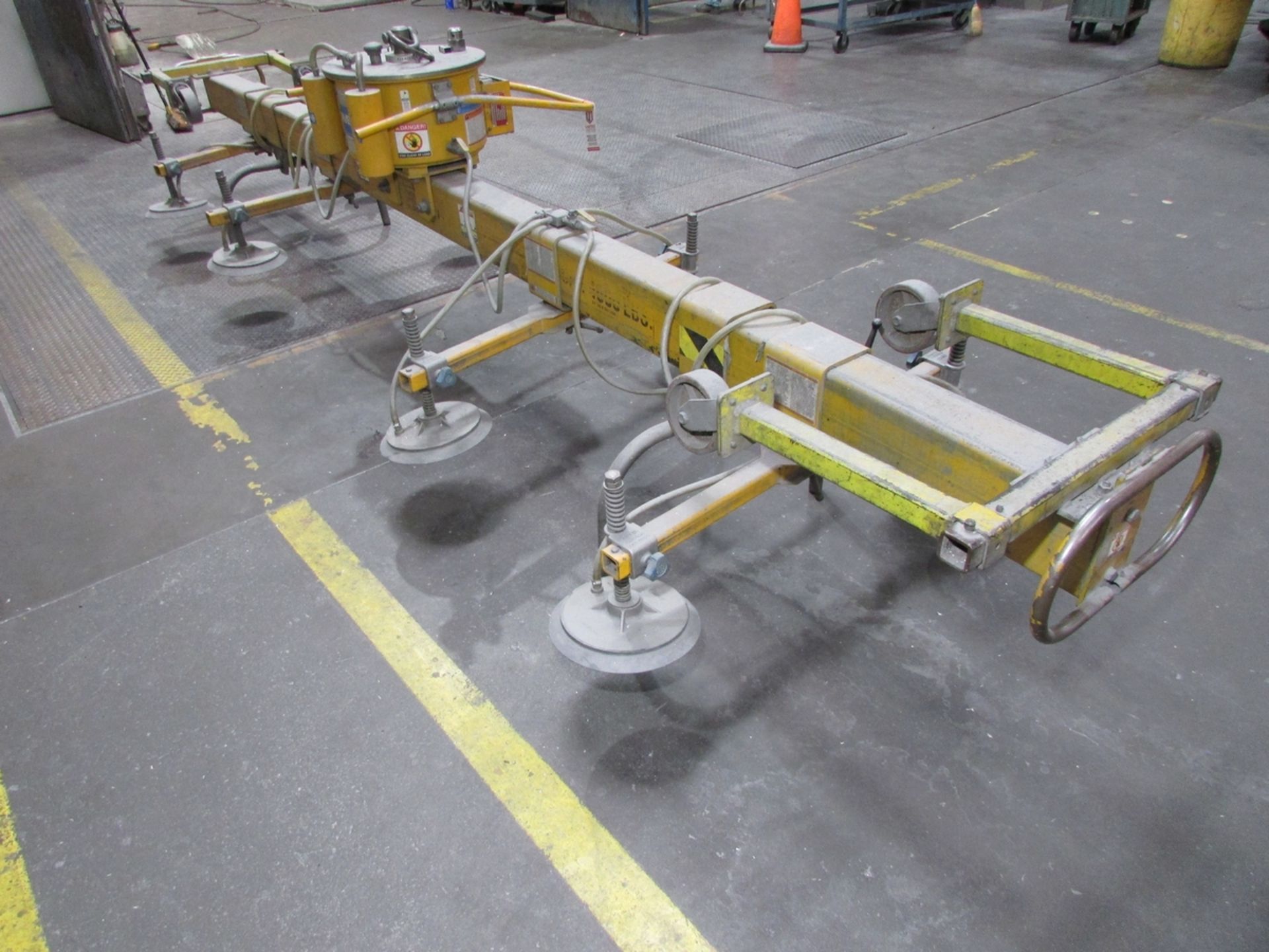 2008 ANVER 4,000 LB MECHANICAL VACUUM PLATE LIFTING ATTACHMENT, MODEL M250M-5X7L & L400M8-190 4/ - Image 7 of 10