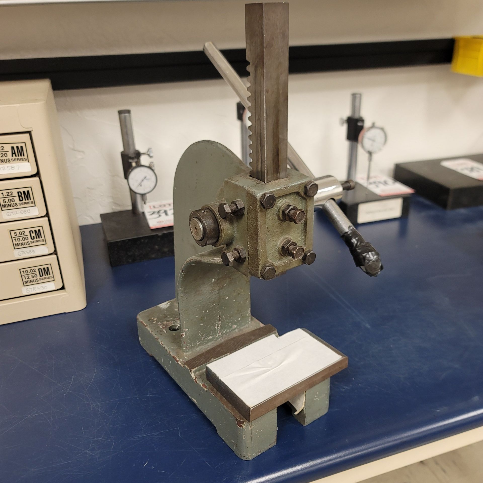 BENCHTOP ARBOR PRESS, NO DATA PLATE - Image 2 of 2