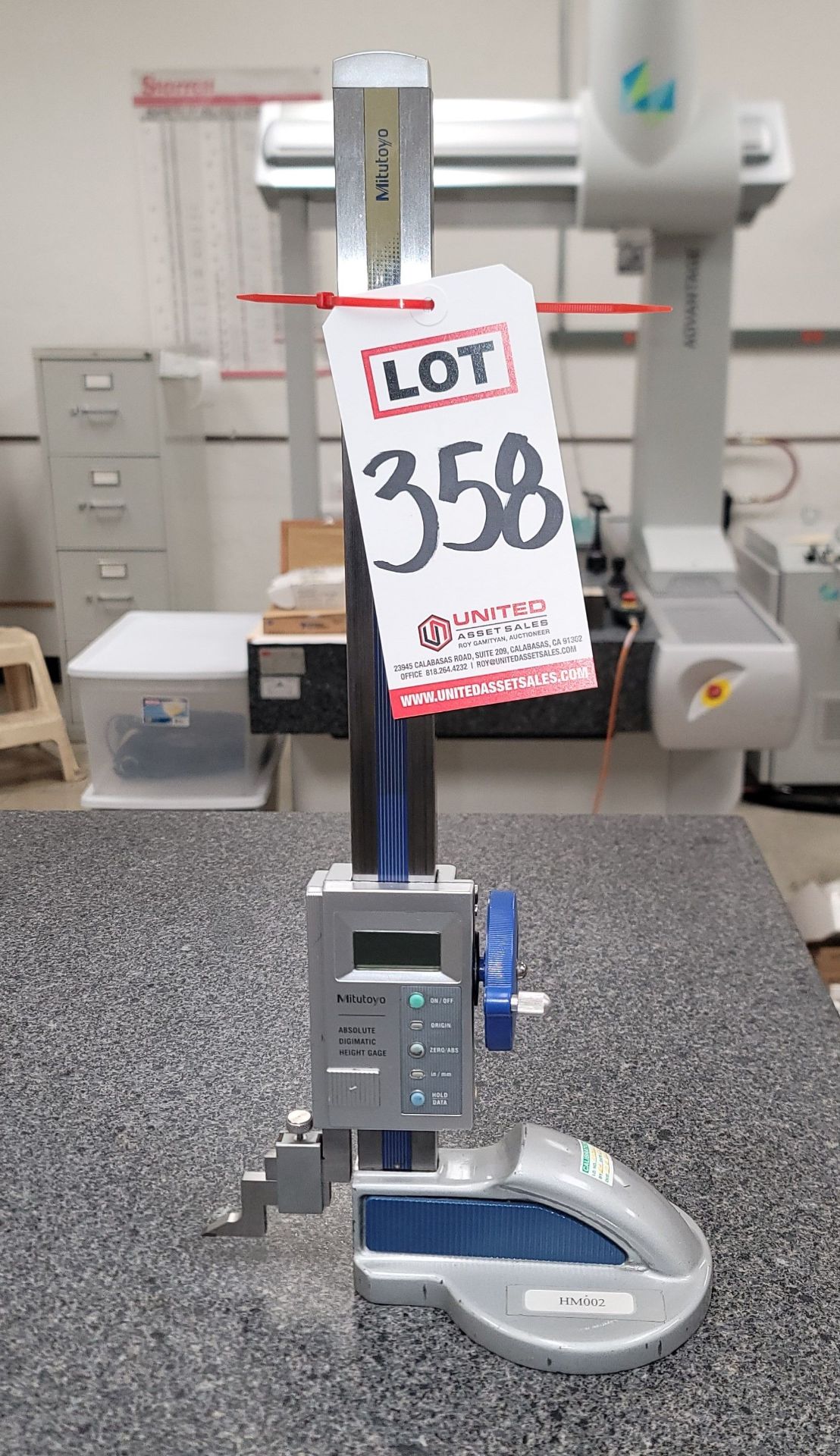 MITUTOYO 12" DIGITAL HEIGHT GAGE, MODEL HDS-H12"C