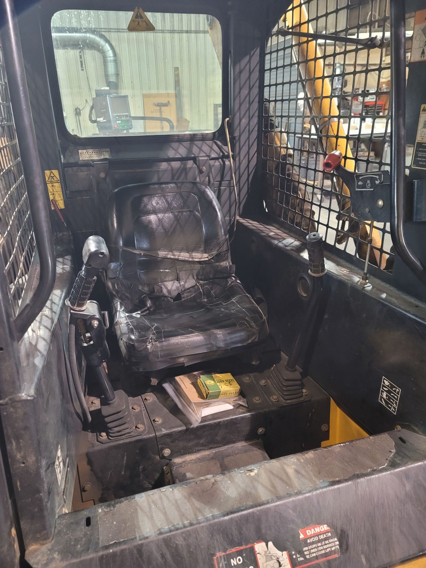 1998 JOHN DEERE 8875 ALL TERRAIN SKID STEER, WITH (5) ATTACHMNETS. SEE PICTURES. - Image 11 of 22
