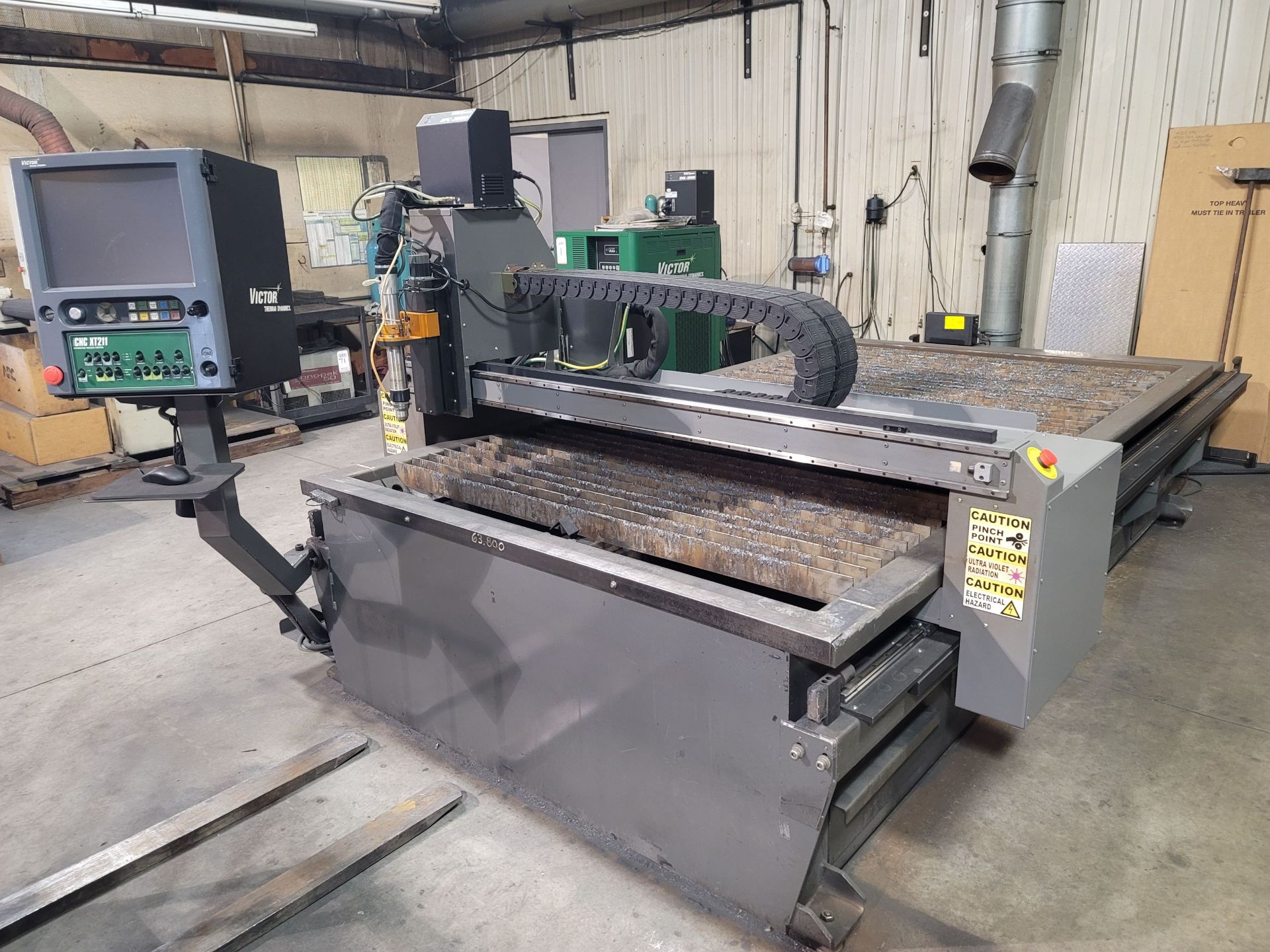 2013 THERMAL DYNAMICS DMC-3000 PLASMA CUTTER, iCNC XT211 AUTOMATION PROCESS CONTROL, CRT, VICTOR - Image 12 of 17